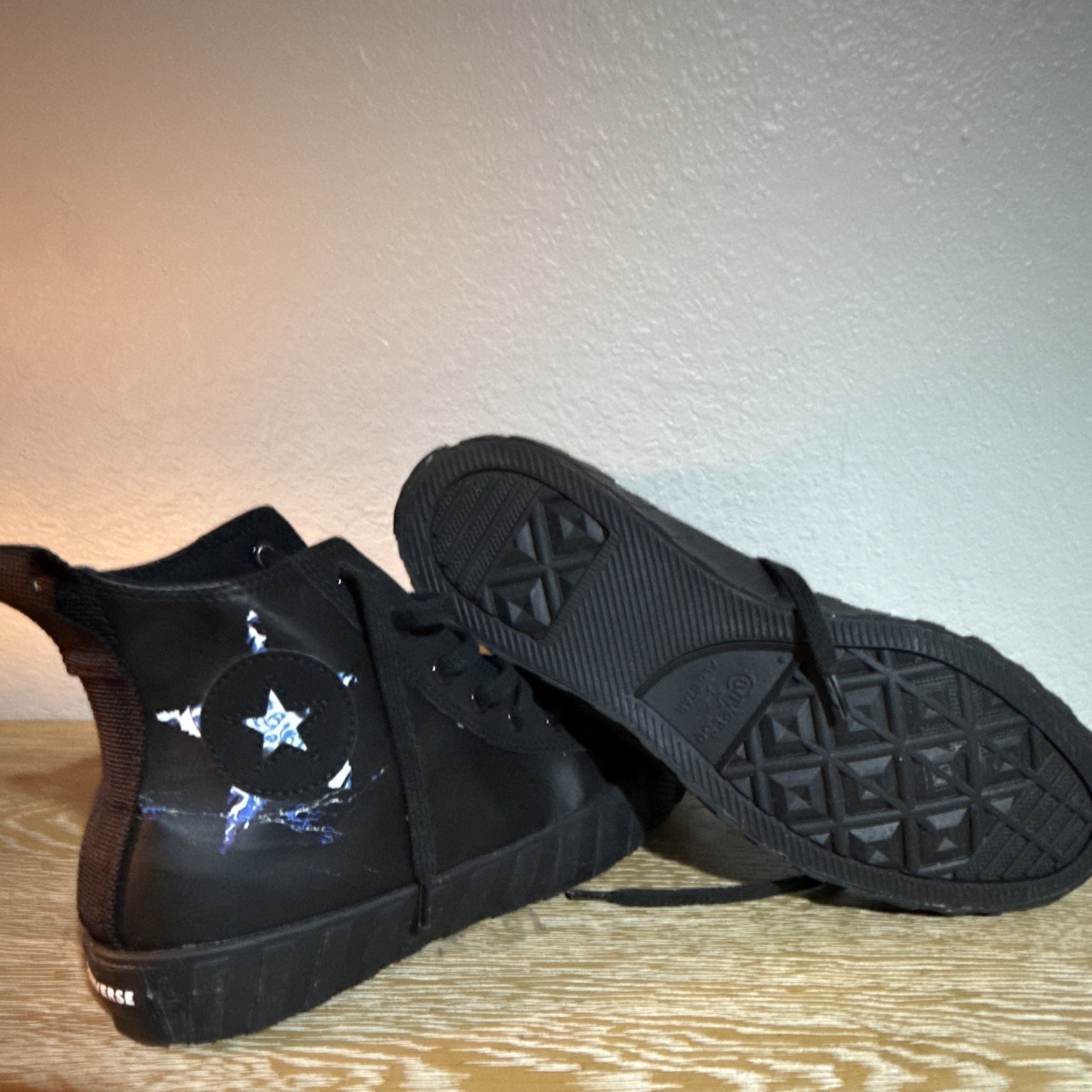 Converse Chuck Taylor All Star Men’s High Top Lace-Up Sneakers Black Star