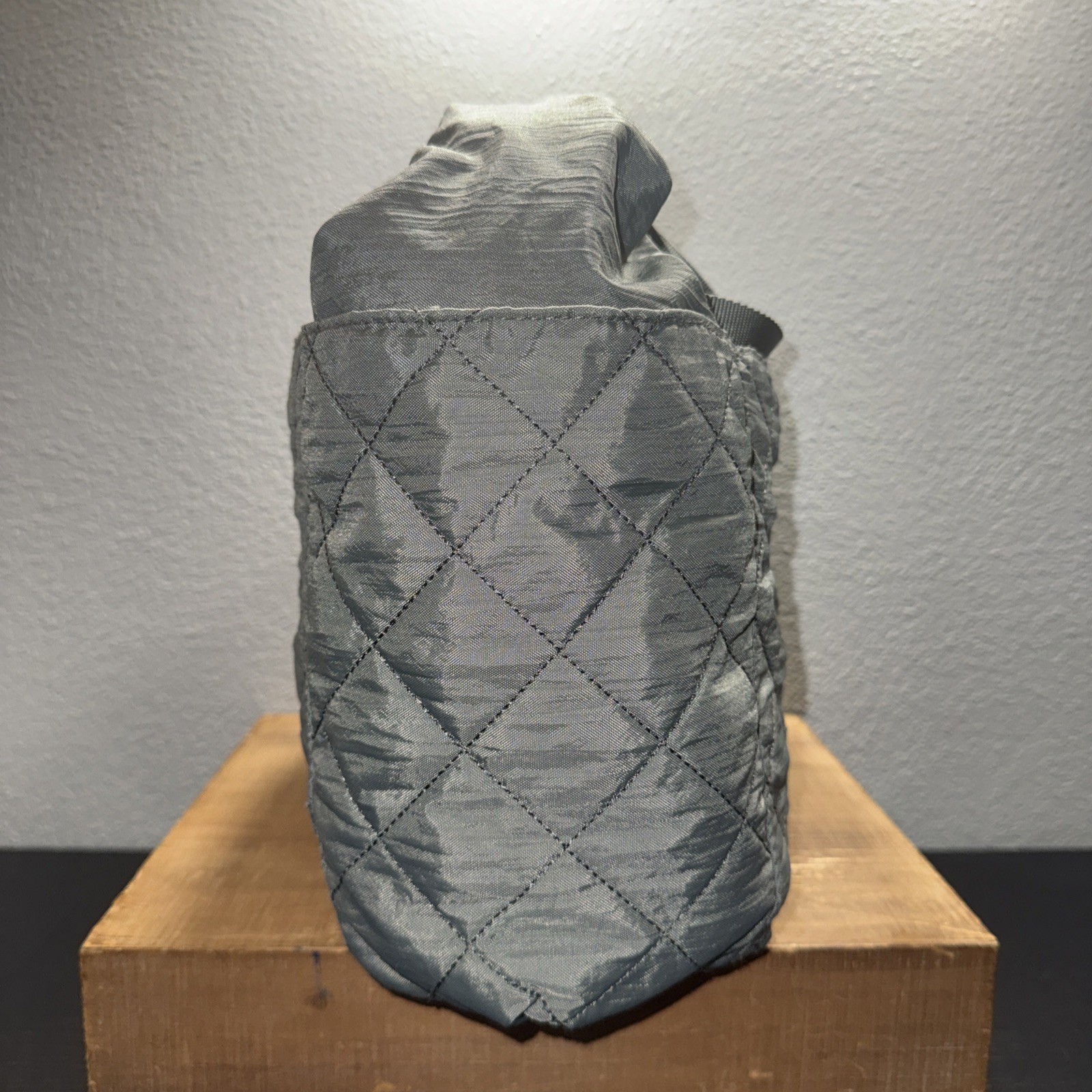 Baggallini Quilted Gray Nylon Hobo Tote Crossbody Bag Travel Purse RFID Theft