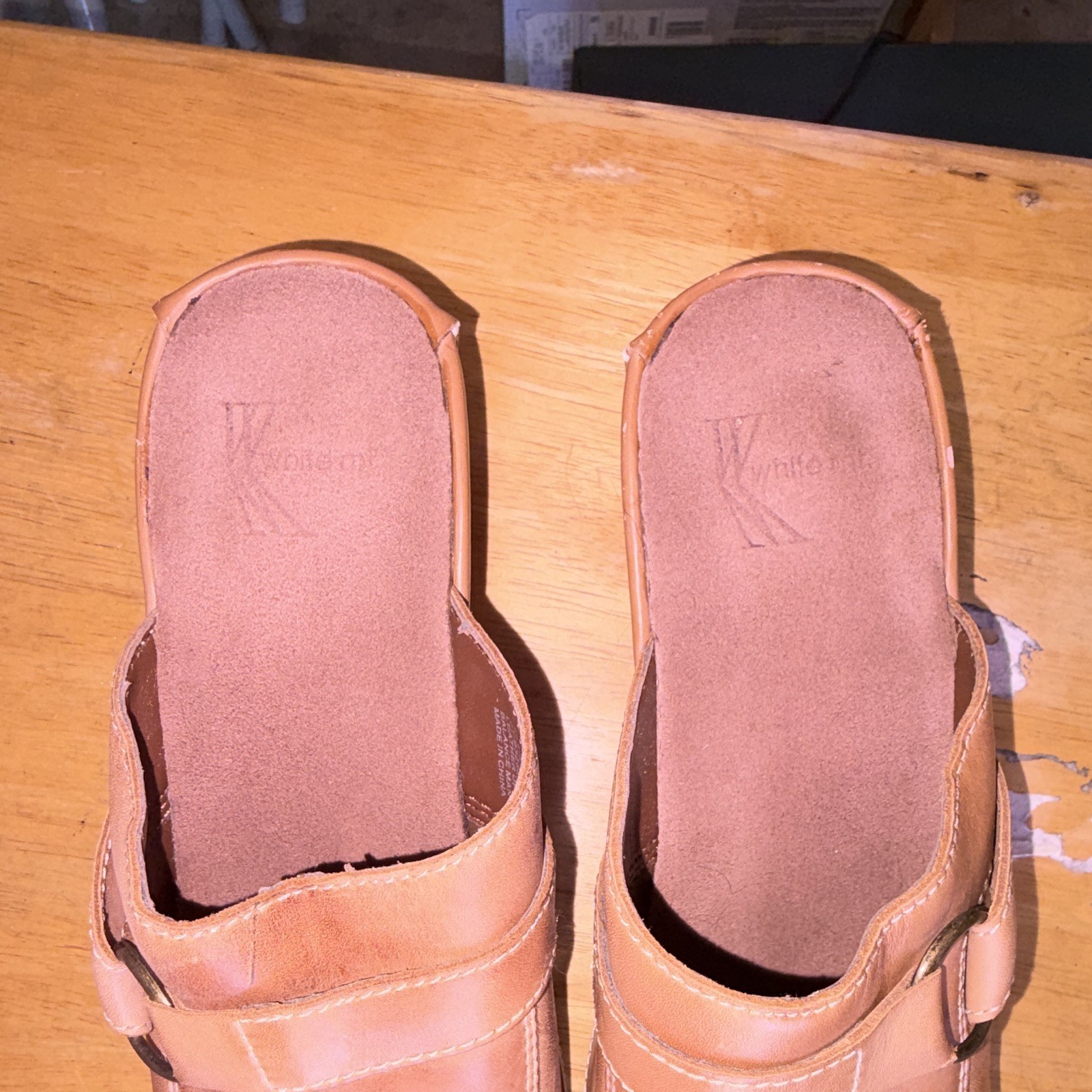 Women’s Brown Leather Mule Heels Slip-On Closed Toe Buckle Straps, US 7.5M