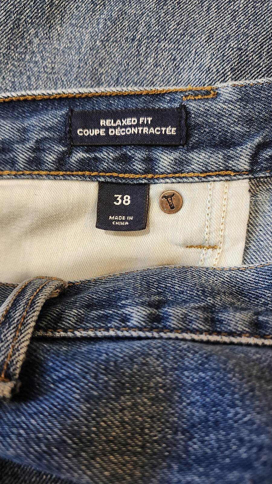 Lands’ End Jeans Men’s 38×30 Blue Medium Wash Denim Square Rigger Relaxed Fit