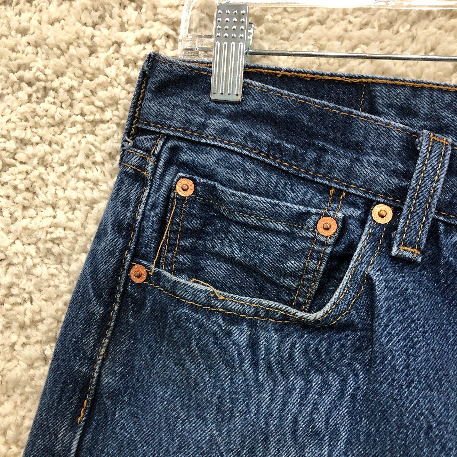 Levis 501 Jeans 32×30 Mens Blue Denim Original Straight Medium Wash Button Fly