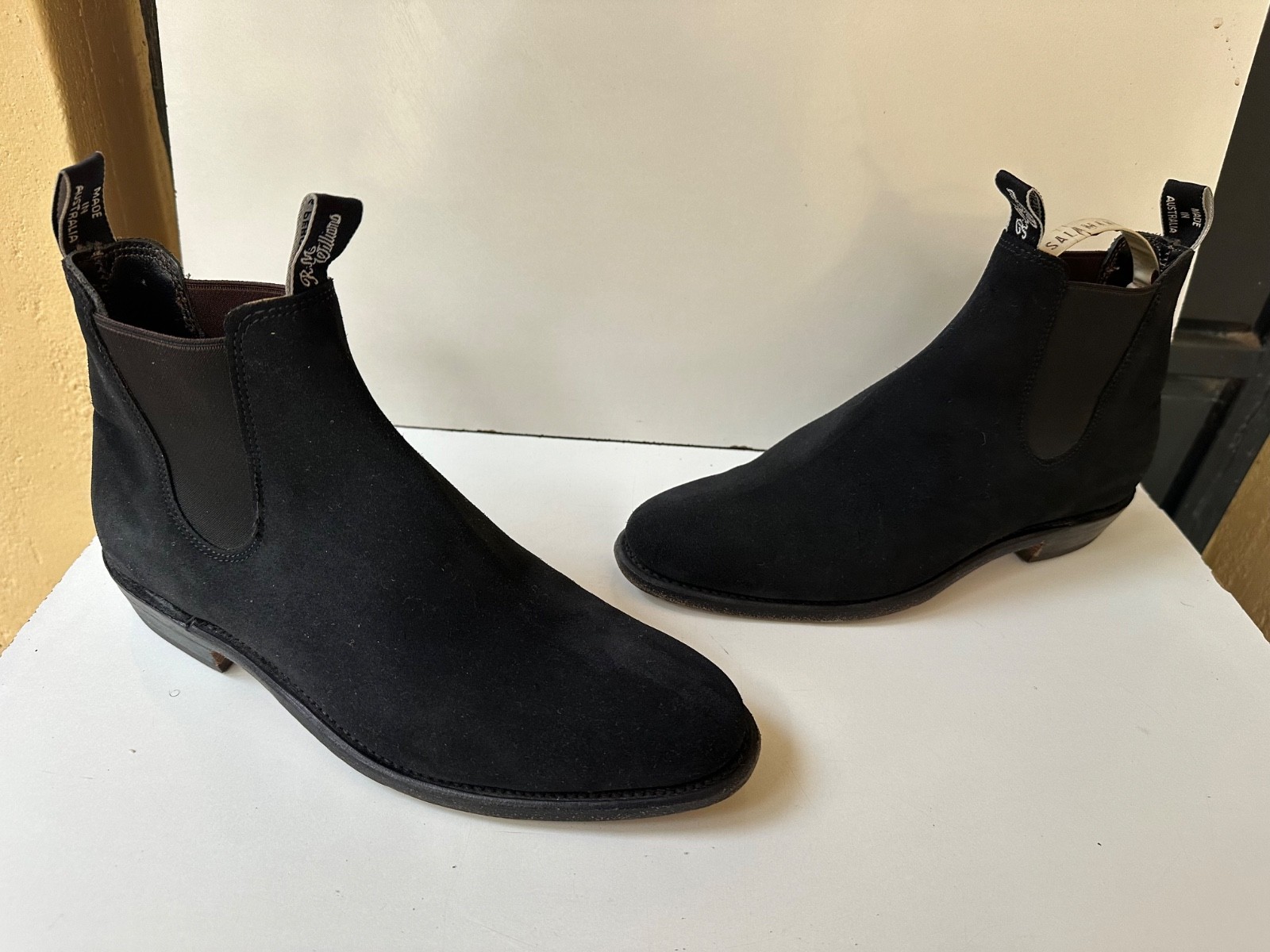 R.M.Williams Craftsman Suede Black Men’s Ankle Boots UK 8.5 USA 9.5