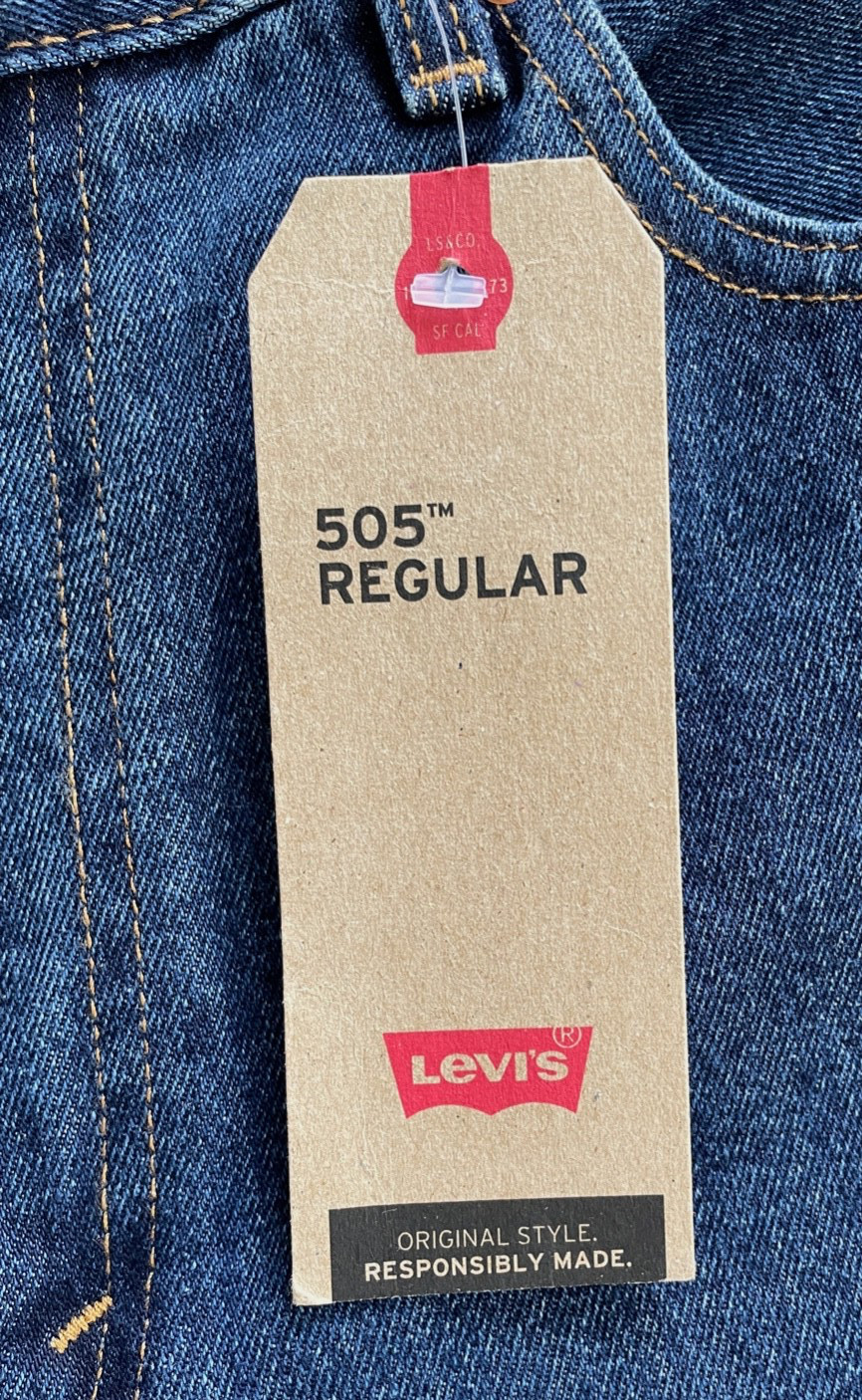 NWT LEVI’S 505 Regular Fit Blue Denim Jeans Men’s Tagged 38/32 ( 37×30 3/4 )