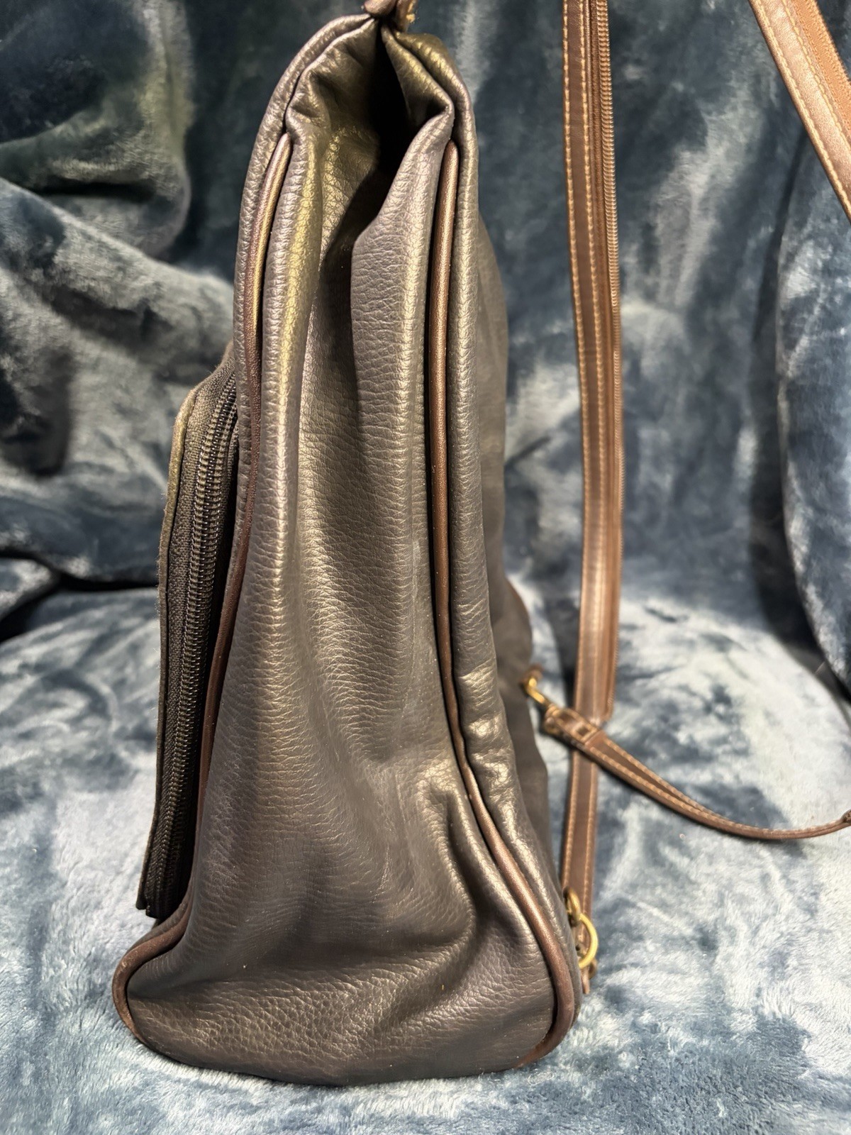 Villager Liz Claiborne Vintage Navy Blue With Brown Soft Faux Leather Backpack