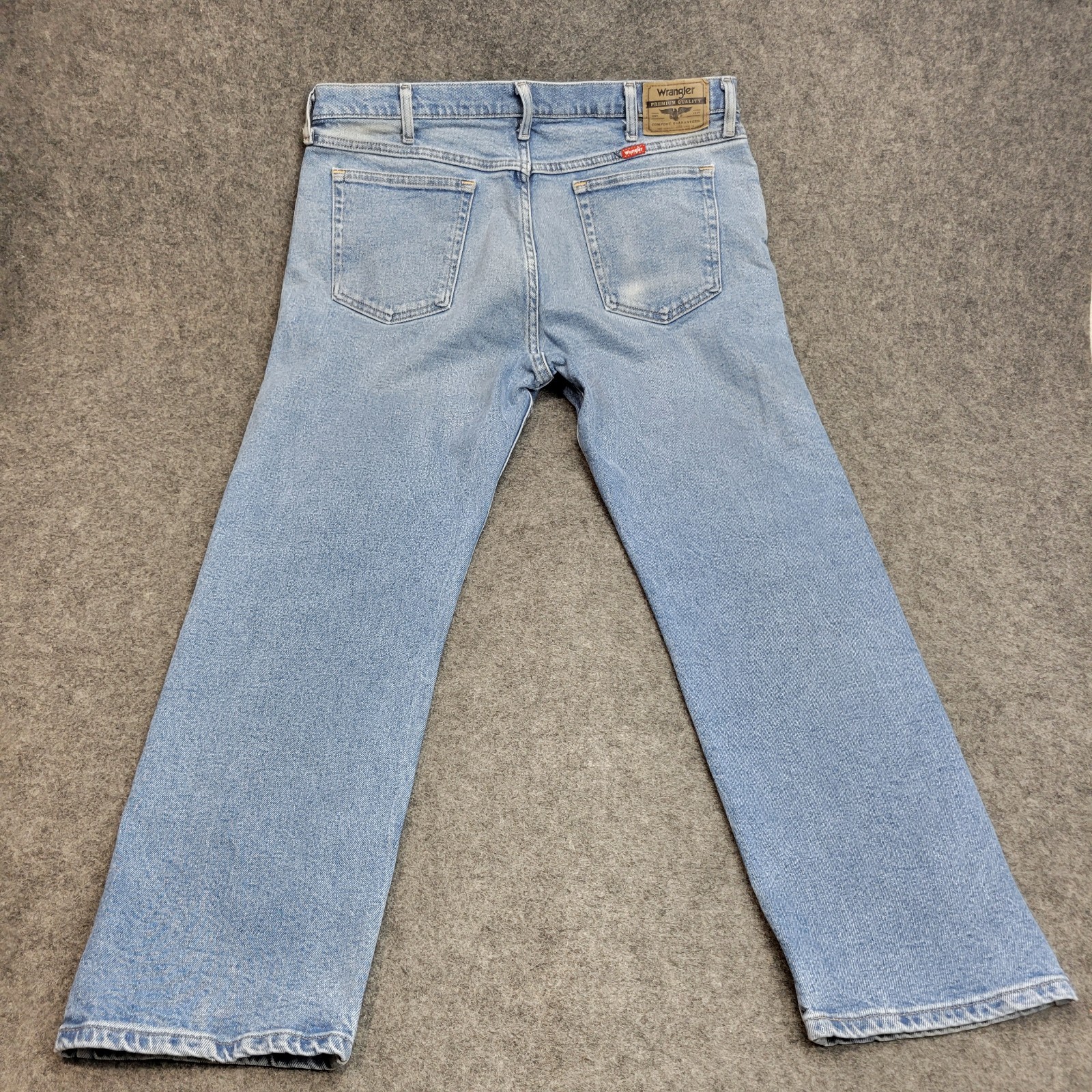 Wrangler Jeans Mens 38×29 Relaxed Fit Western Ranch Hands Cowboy Rodeo Country