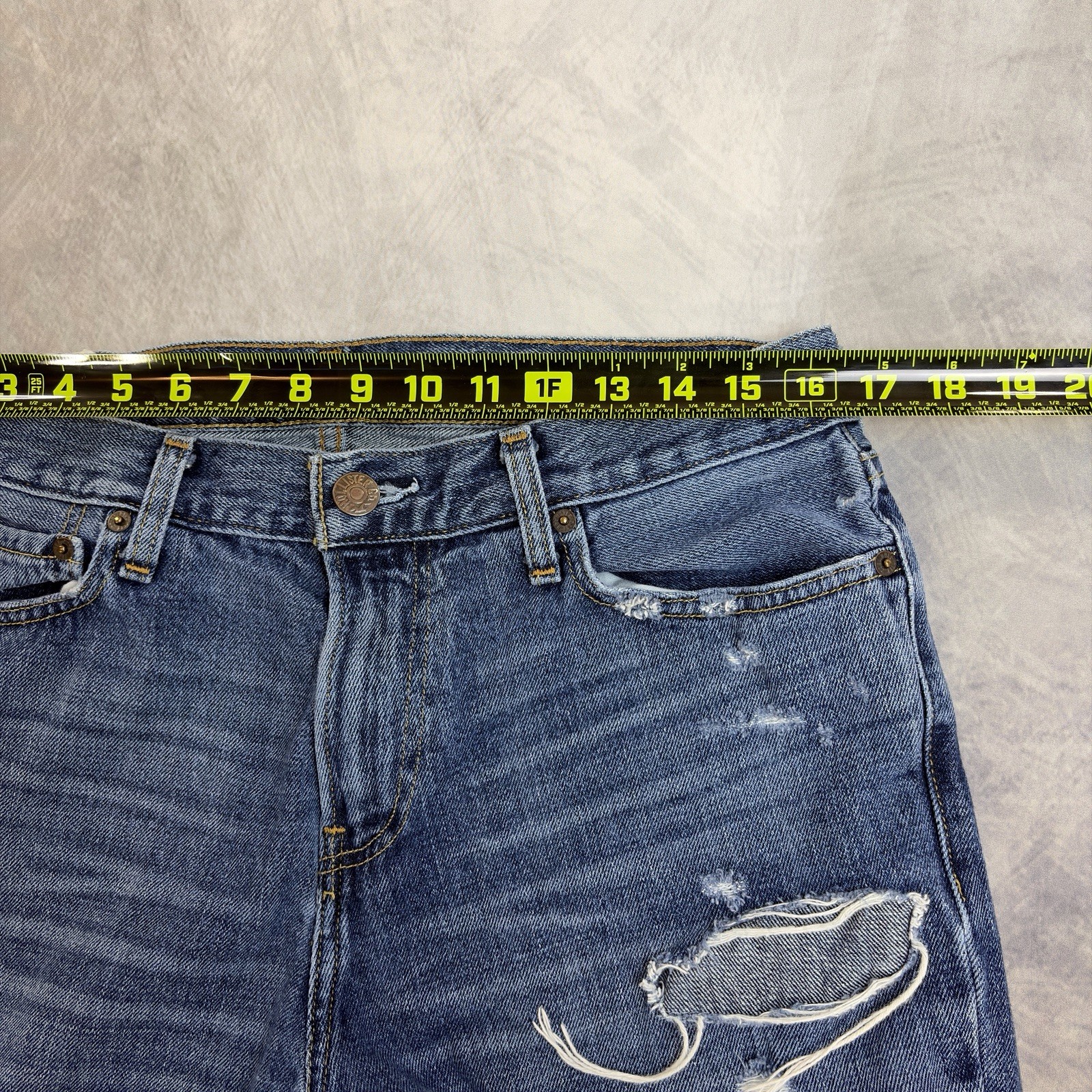 Hollister Jeans Mens 33×32 Distressed Slim Straight Blue Denim Frayed Hem