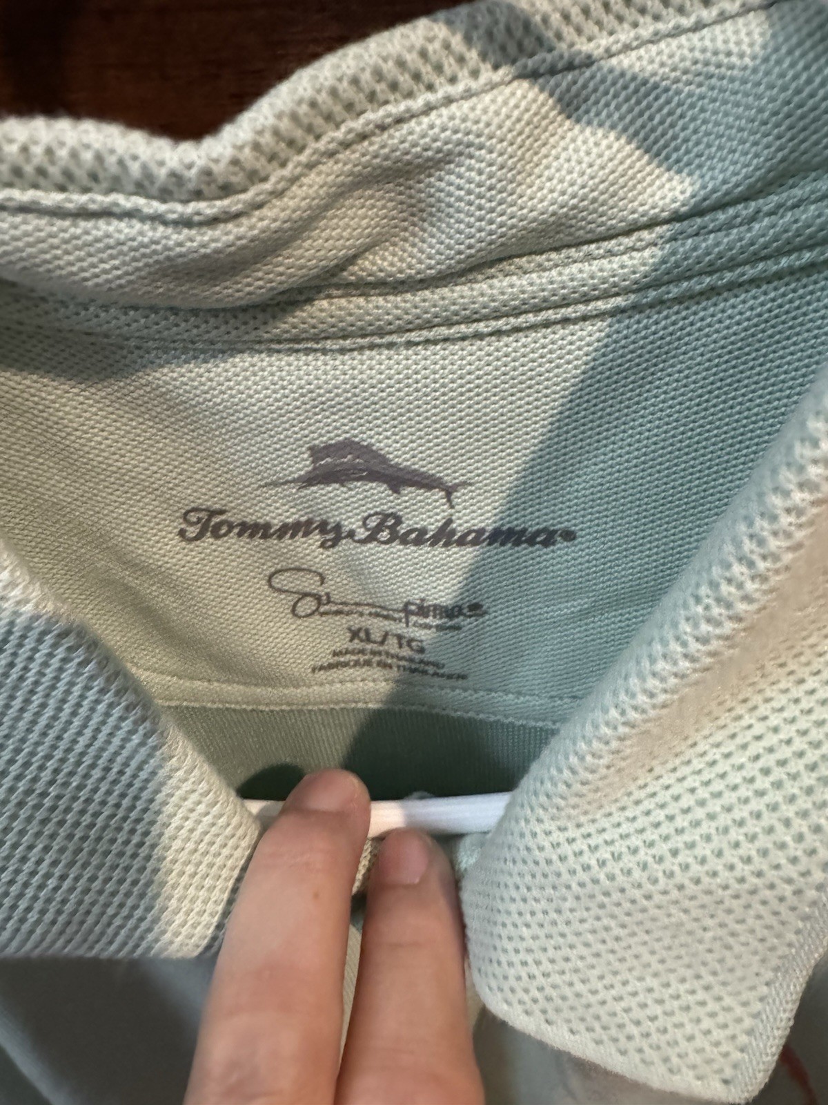 Tommy Bahama Men’s XL Light Blue Solid Knit Polo Shirt Marlin Logo Short Sleeve