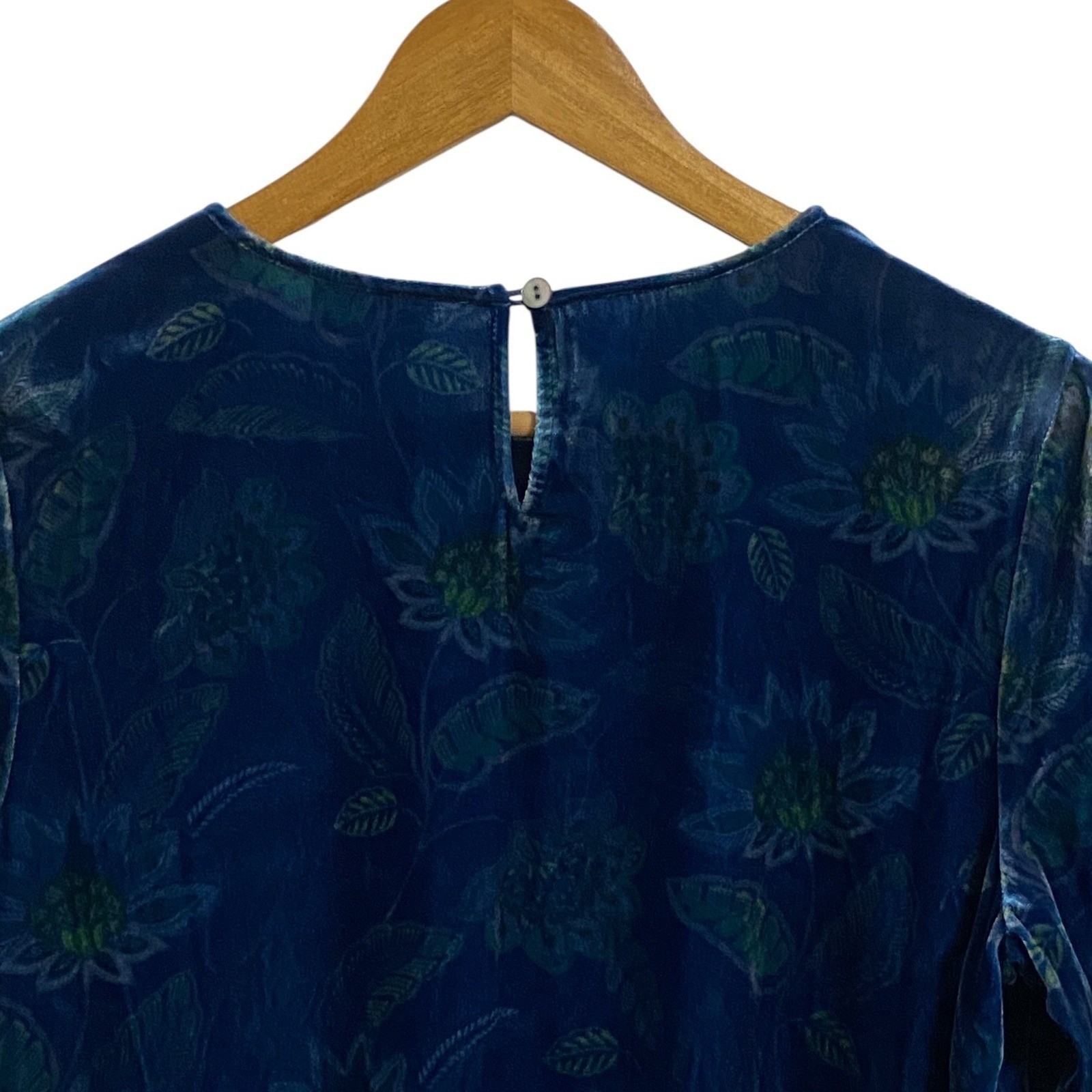 J. Jill Velvet Blouse Blue Floral Burnout 3/4 Sleeve Boho Elegant Romantic SP