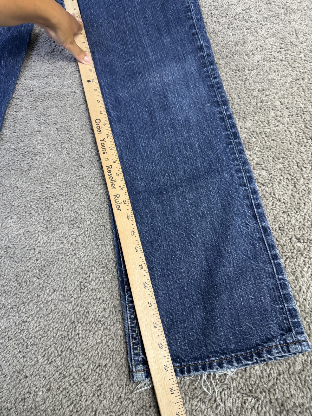 Banana Republic Jeans Mens 33×30 Blue Straight Regular Denim Distressed Logo
