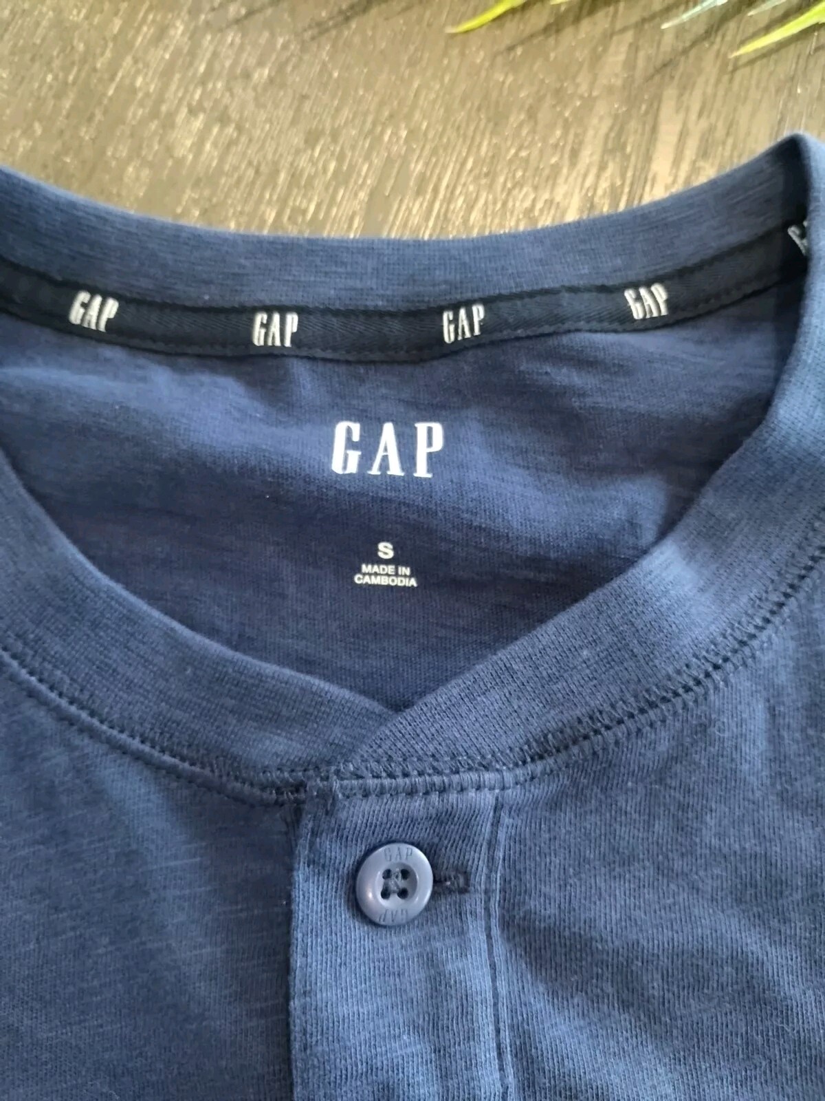 GAP Men’s Soft Slub Henley T-shirt (Size Small) Navy Blue Tee MSRP $34.95