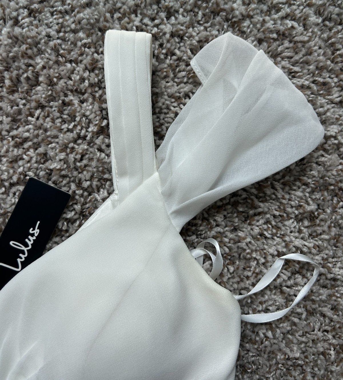 Lulu’s Ocean of Elegance NWT!!! Ivory Maxi Dress XS Bridal Engagement Photoshoot