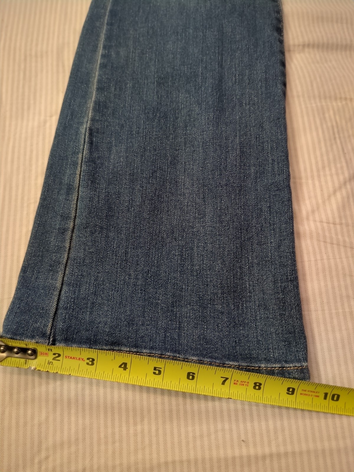 Signature By Levi Strauss Size 20M Women’s Denim Jeans Boot Cut Mid Rise 35”x32”