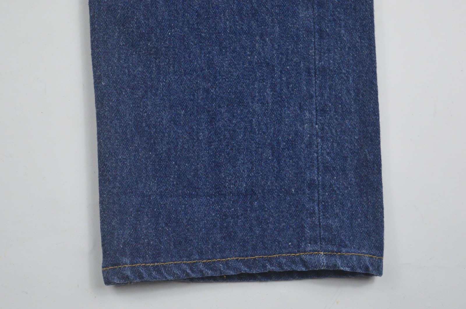Vintage 1993 Levi’s 501 MADE IN USA Indigo Denim Jeans W29 L38