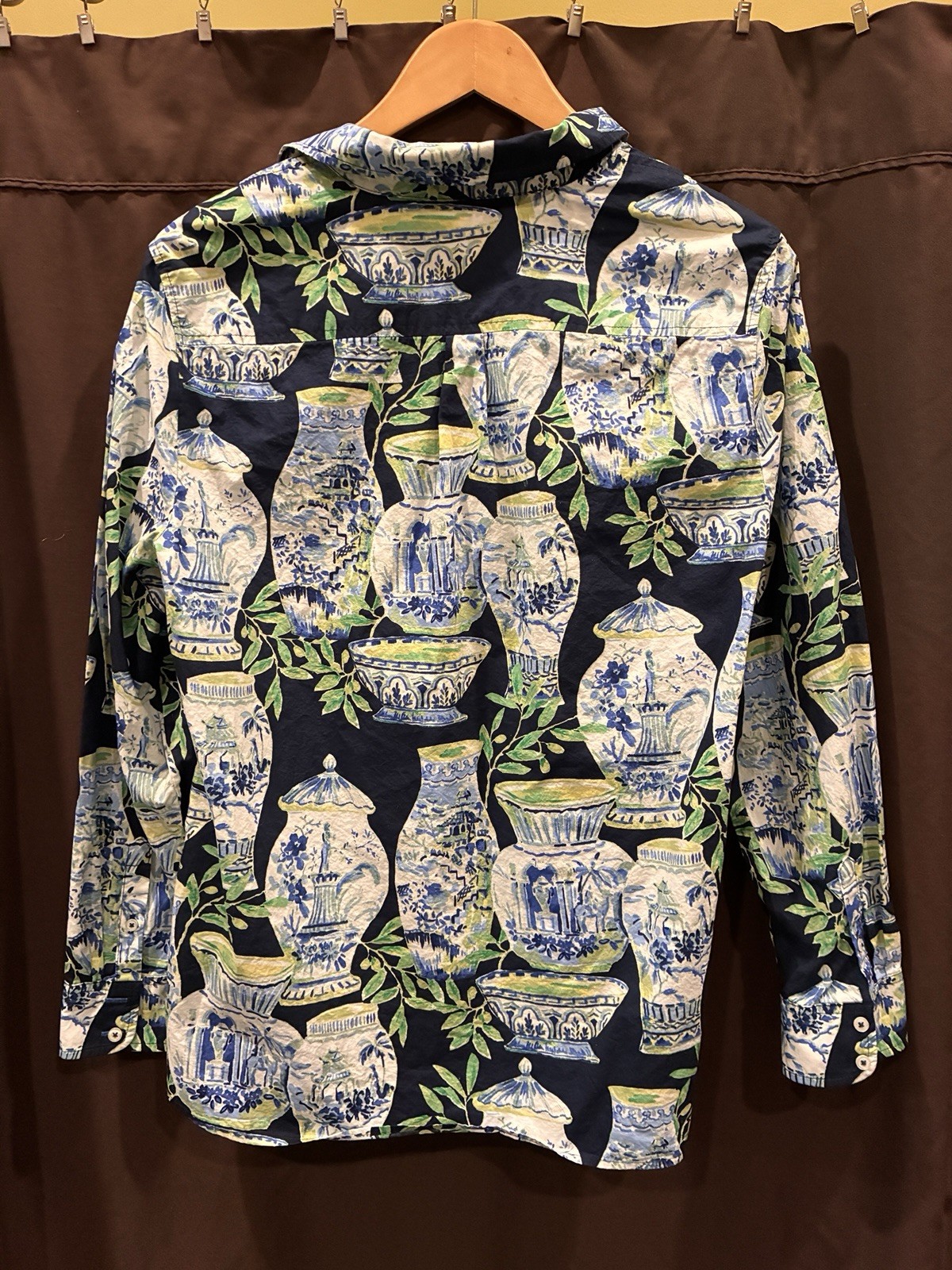100% Cotton Talbots Blue/White Floral Vases print Womens Blouse Top Shirt L