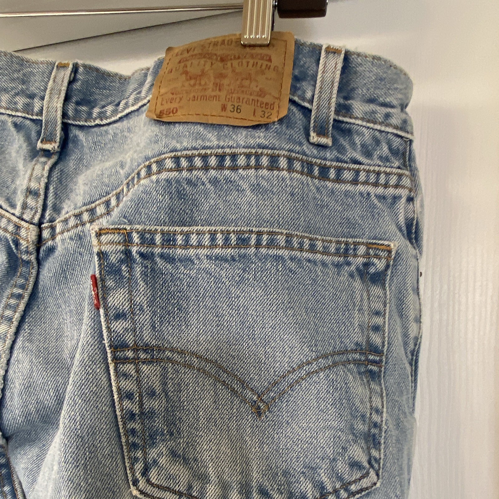 Levi’s Men’s Relaxed Fit Jeans Blue Light Wash Denim Mid Rise 5-Pocket