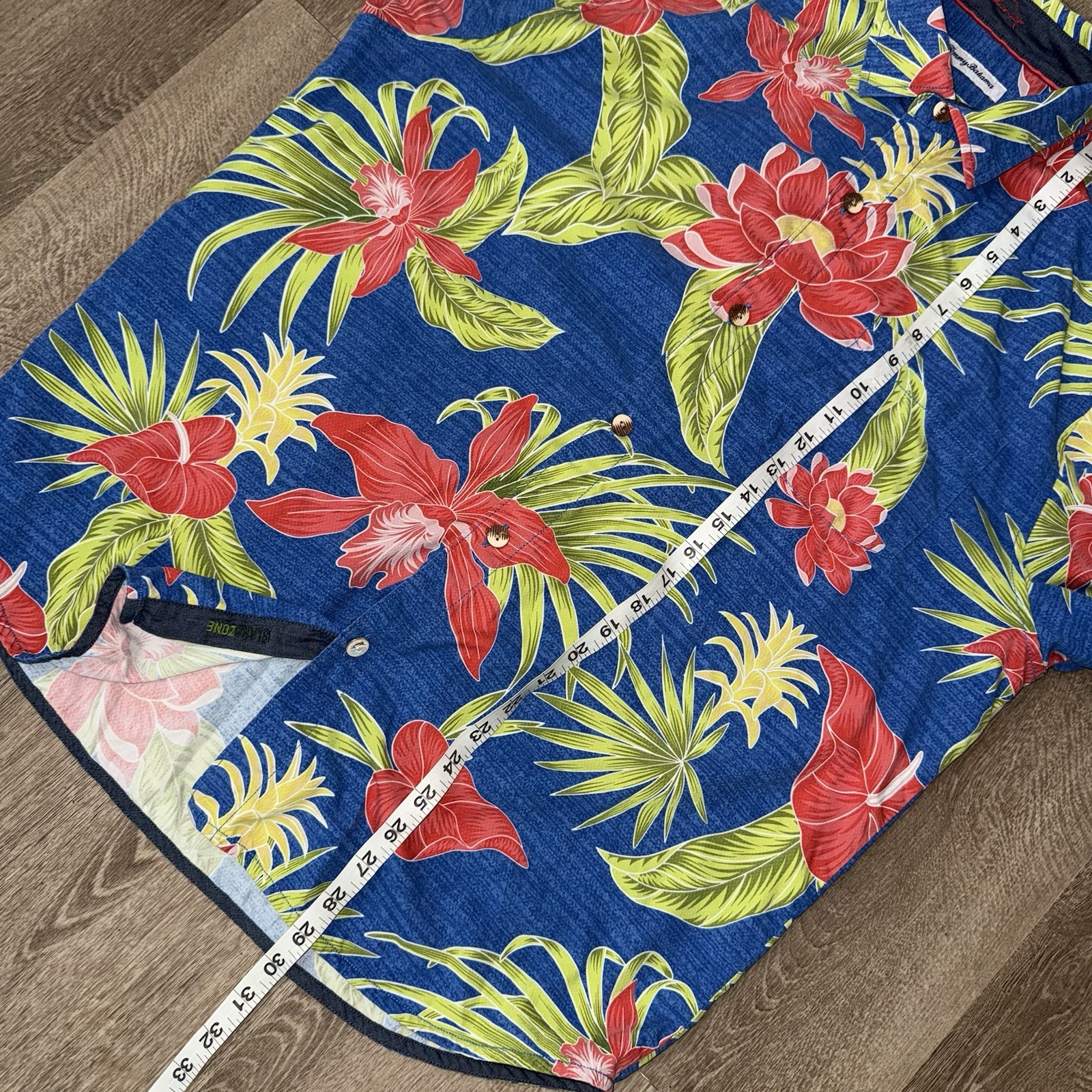 Tommy Bahama IslandZone Silk Camp Shirt Colorful Floral Hawaiian Men’s Large