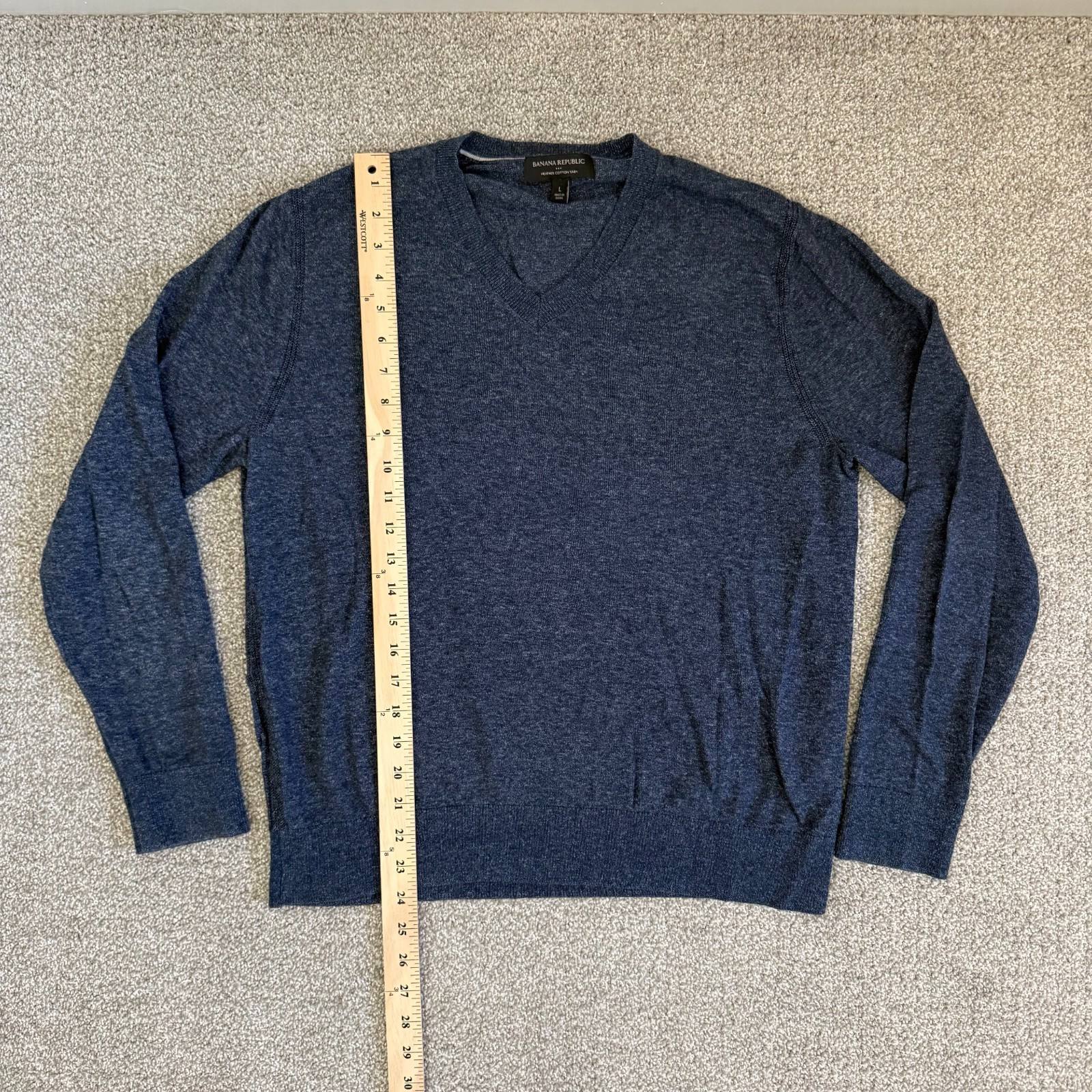Lot of 2 Banana Republic Heather Cotton Yarn V-Neck Sweaters Men’s L Blue Green