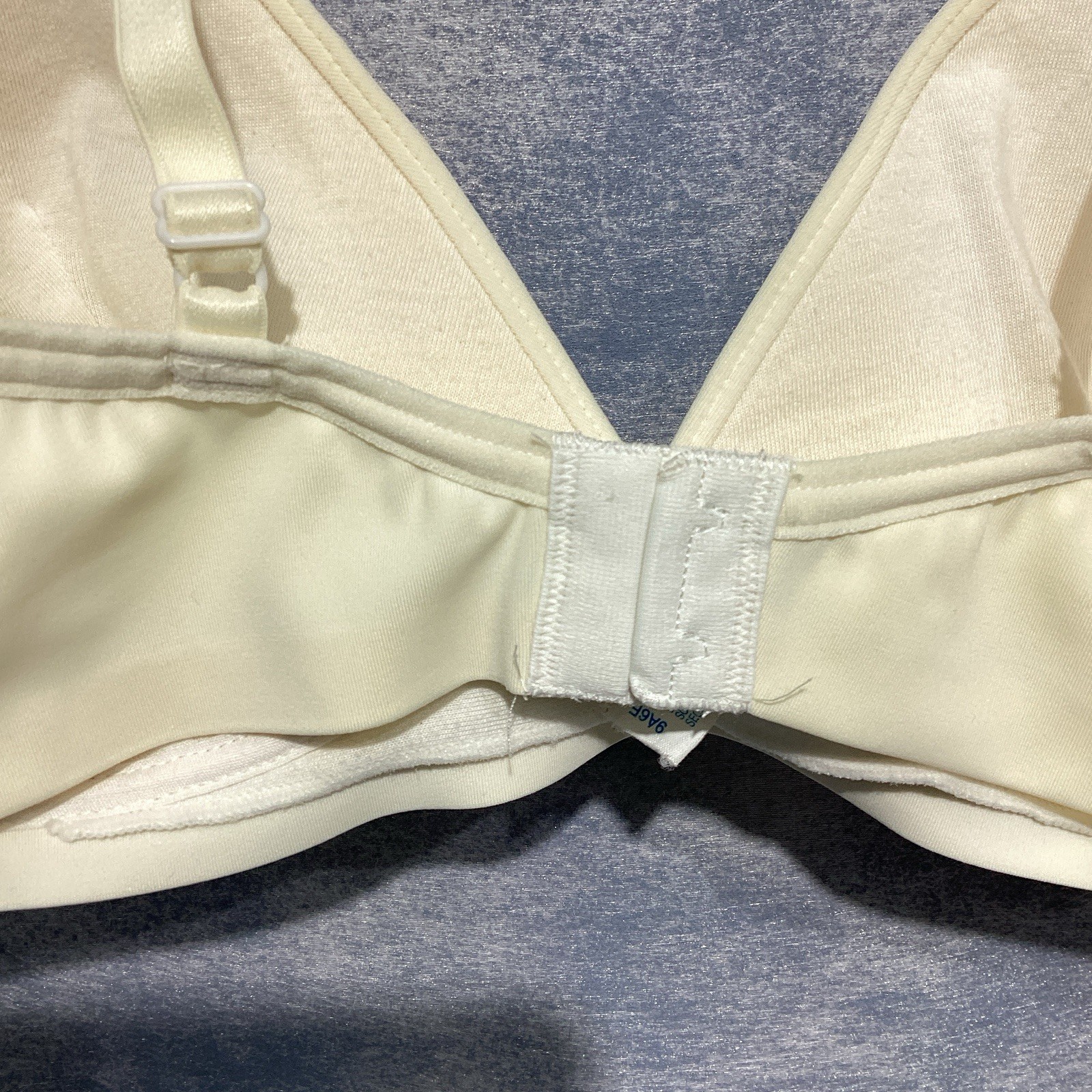 Bestform 38C Ivory White Smooth Cup Wireless Vintage Cotton Lined