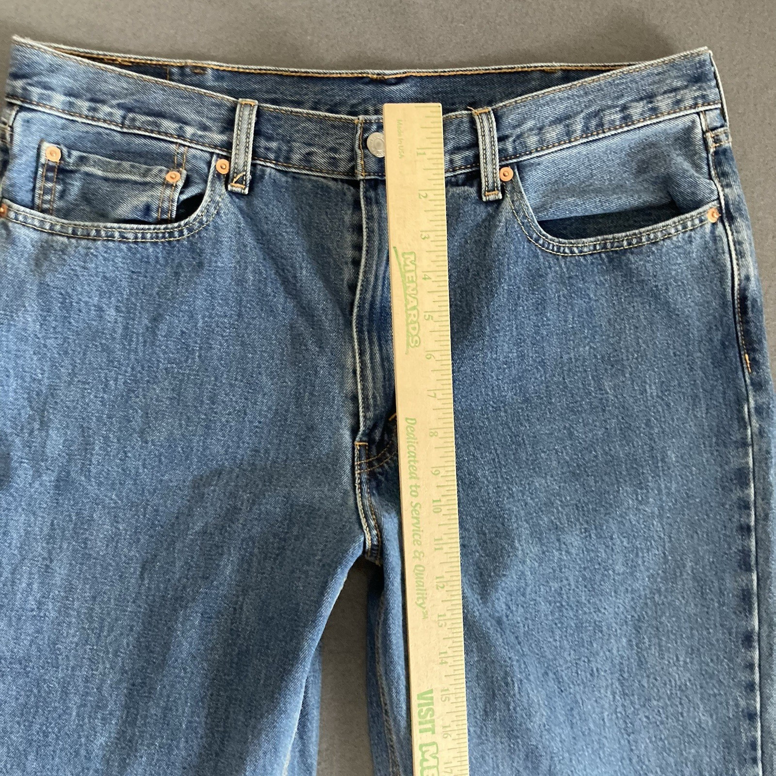 Levi’s 550 Relaxed Fit Jean Men’s 38×32 Straight Leg Blue Denim Non-Stretch