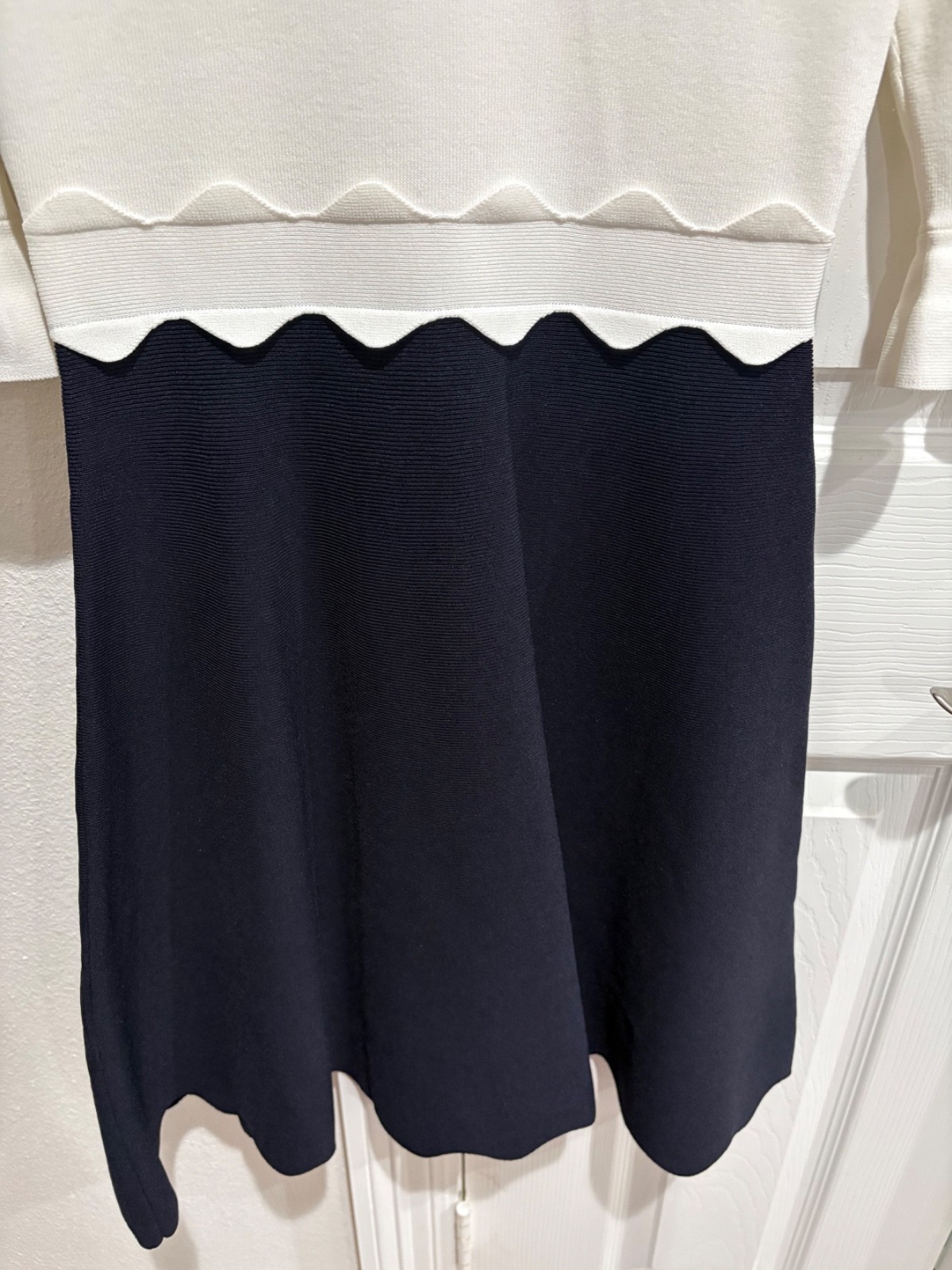 ted baker white/black knit scalloped edge skster dress size s