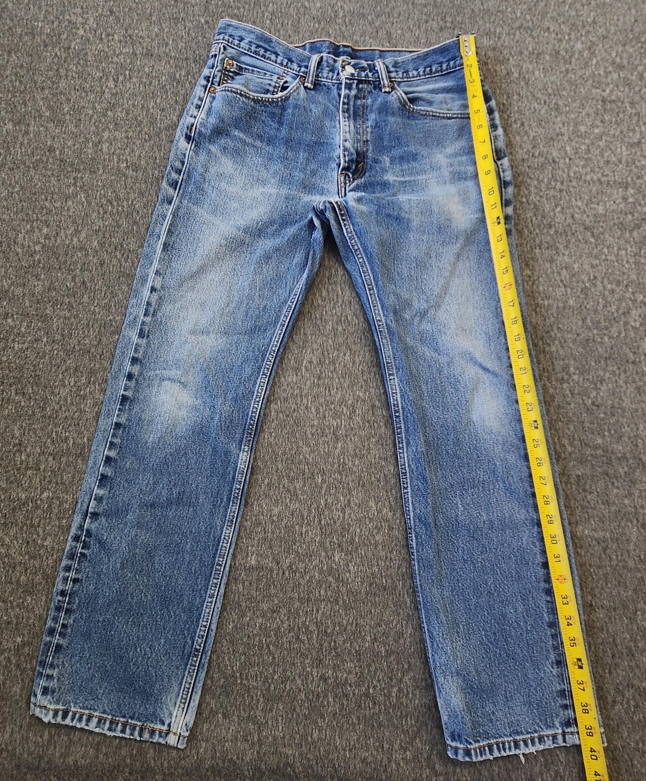 Levi’s 505 Jeans Mens 33×30 Blue Regular Straight Denim Stone Wash Distressed