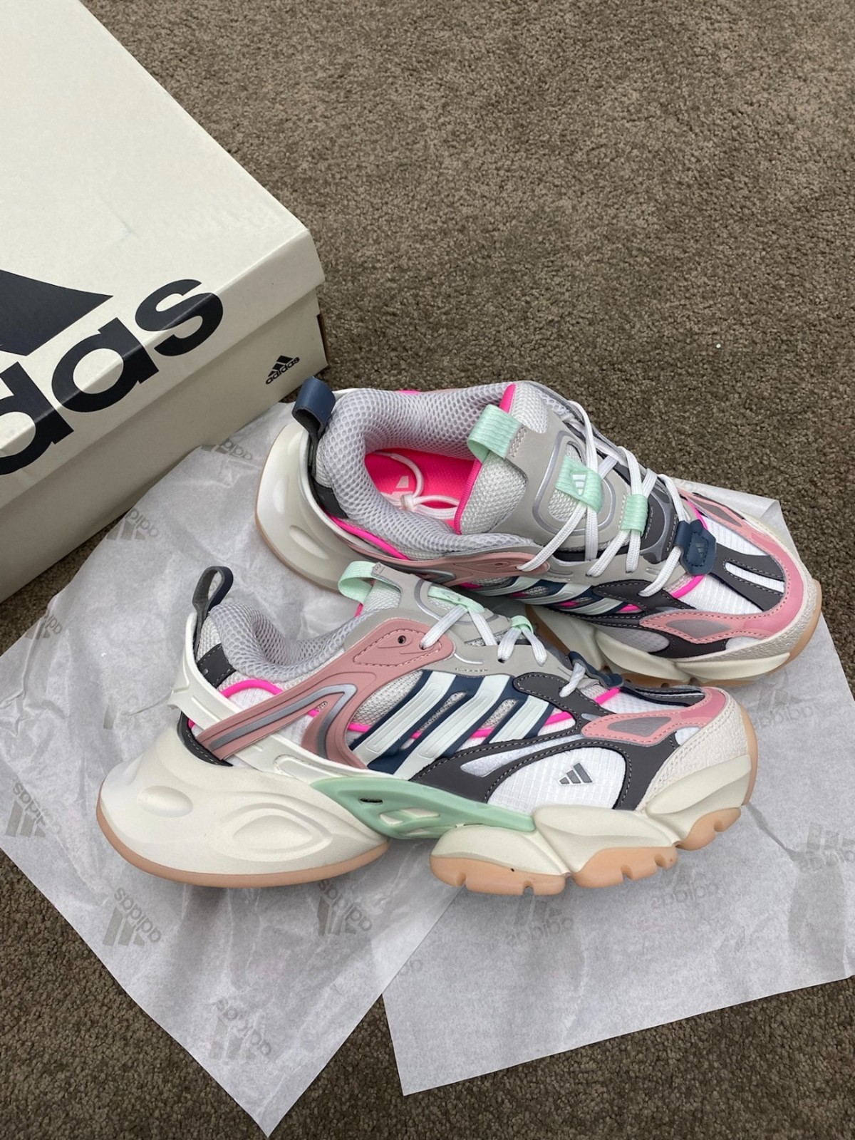 adidas XLG Runner Deluxe Casual Running IH 7797 Unisex White Pink