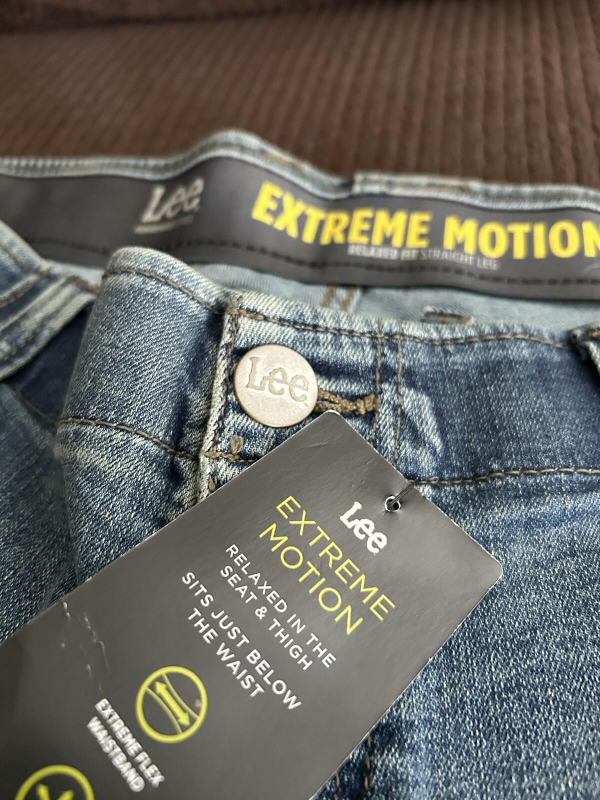 Lee Extreme Motion Men’s Jeans 46×28 NWT Blue Big & Tall Relaxed Straight Leg