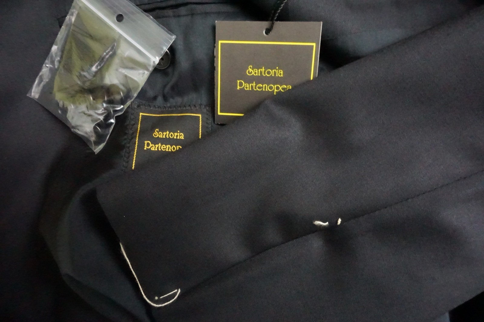 Sartoria Partenopea S140s Wool Solid Blue 2 Pc Suit Jacket Pants 38 US BRAND NEW