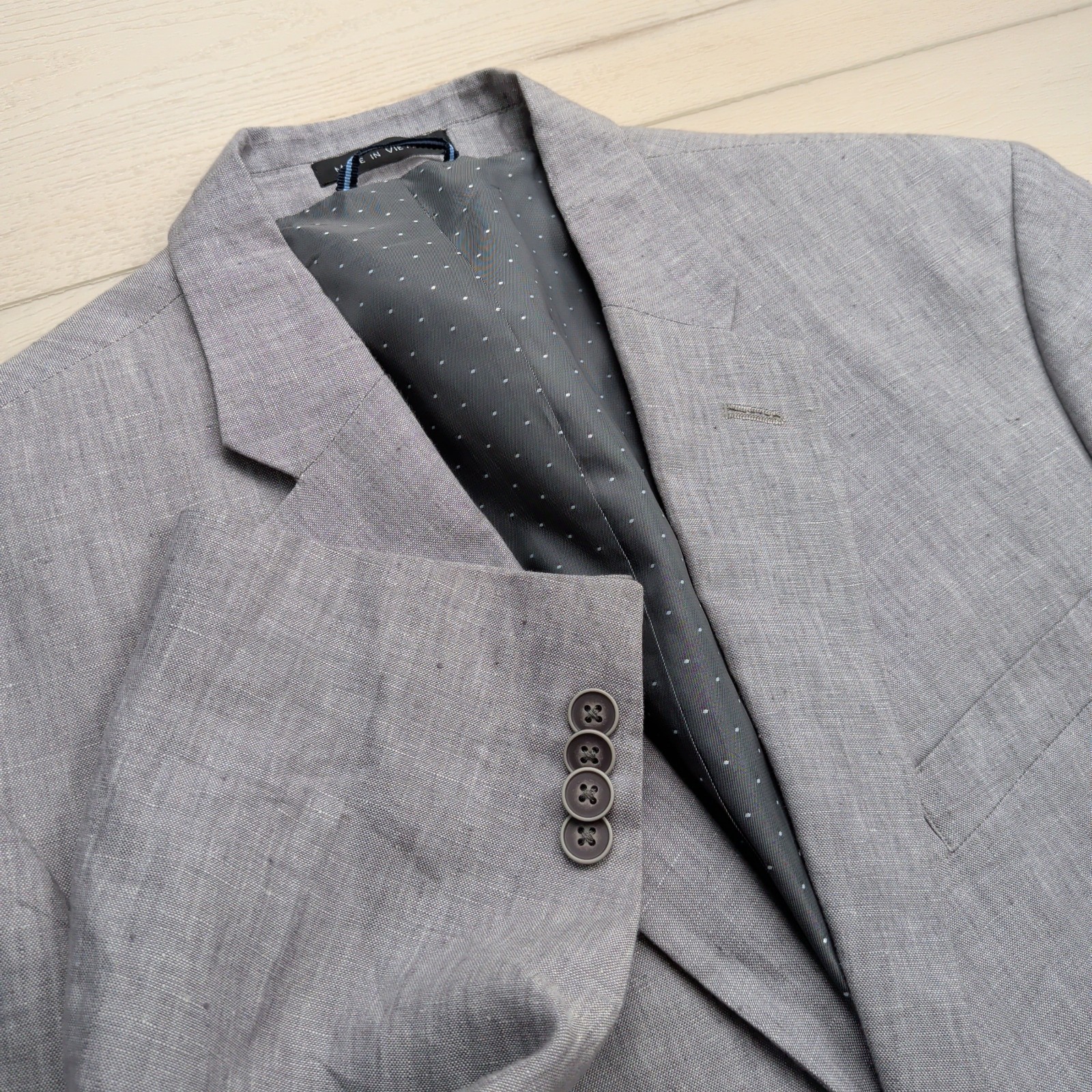 Tommy Hilfiger 100% Linen Sport Coat Blazer Mens 40R Gray Double Vented Jacket