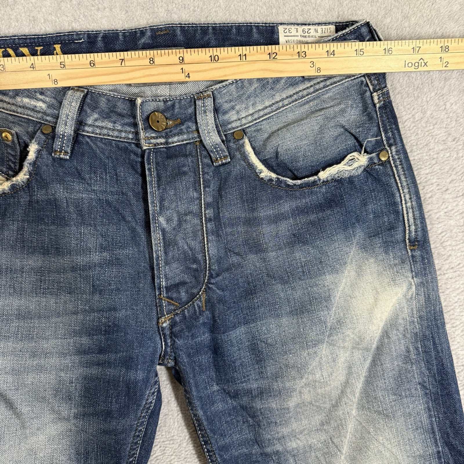 Diesel LARKEE Jeans Men 29×32 Blue Straight Leg Heavy Faded Wash DNA Denim 0880E