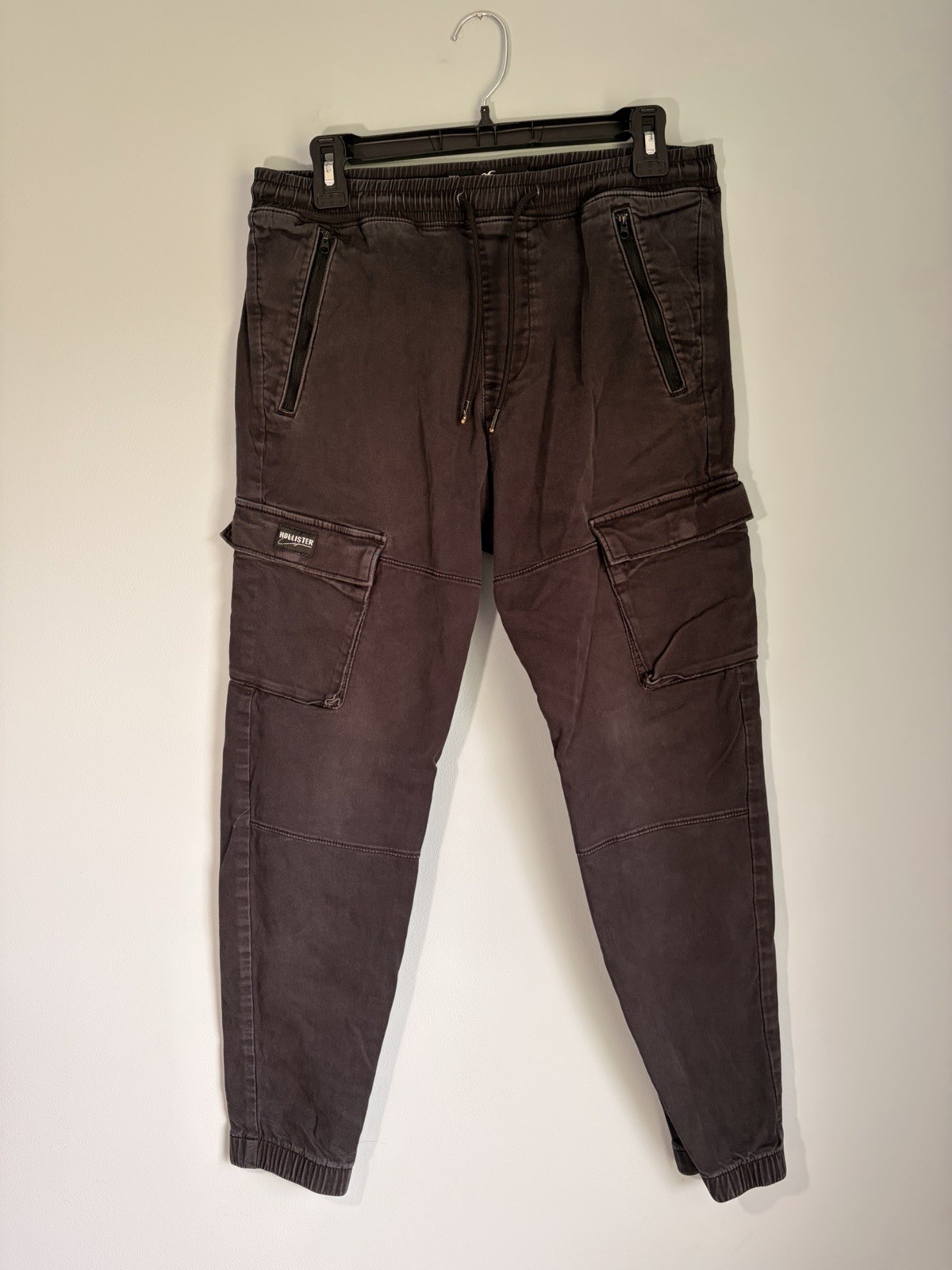 Hollister black skinny jogger pants, Men’s S, Urban, Athleisure, Cargo, Modern
