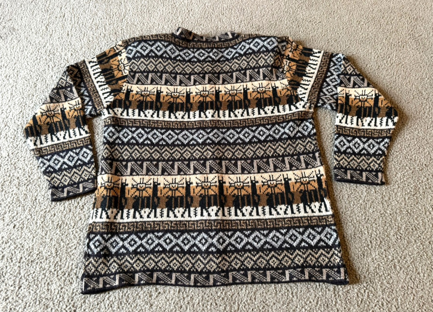 Alpaca Connection Peru Handmade Aztec Alpaca Pattern Cardigan Sweater – Large