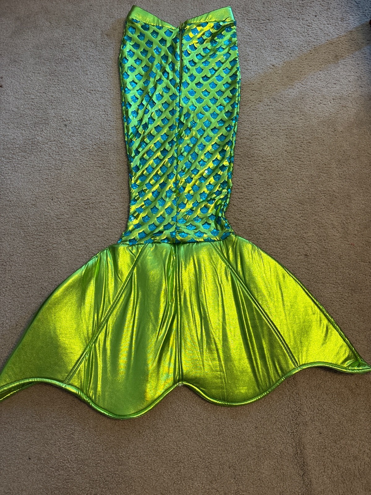 Women’s Mermaid Tail Halloween Carnival Costumes Party Shiny Sequins Long Skirt