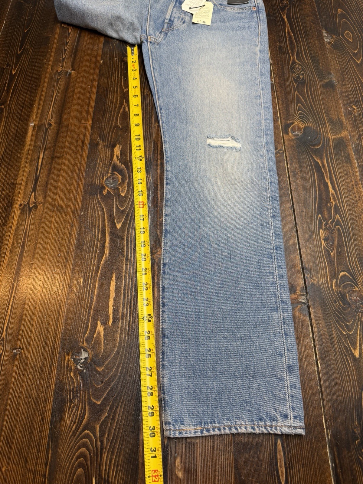 Levi’s Premium 501 Original Fit Men’s Jeans, Distressed, Non-Stretch, 29×30, NWT