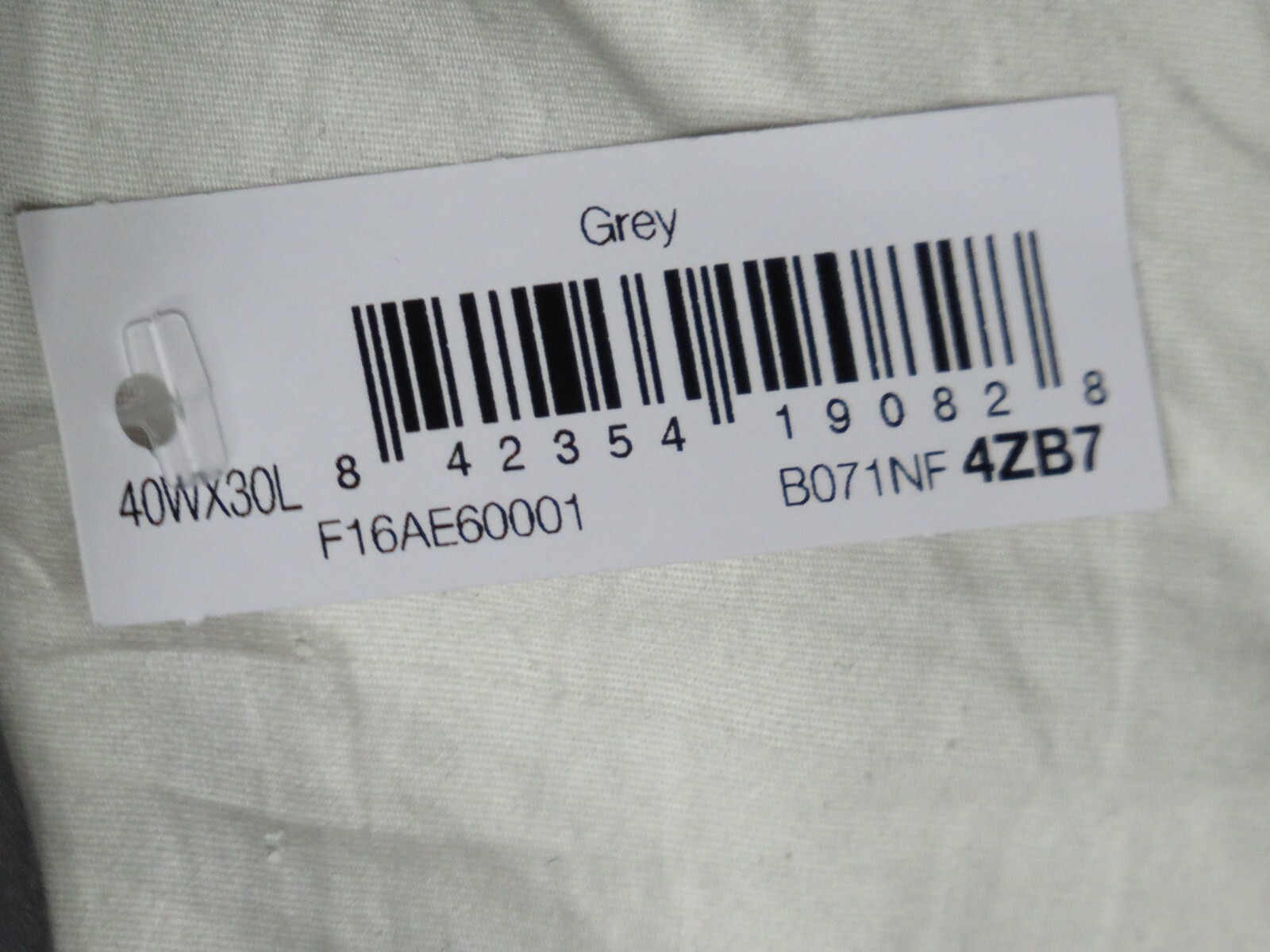 AMAZON MENS 40X30 GRAY CHINO PANT RELAXED FIT PLEATED COTTON POLY NWT