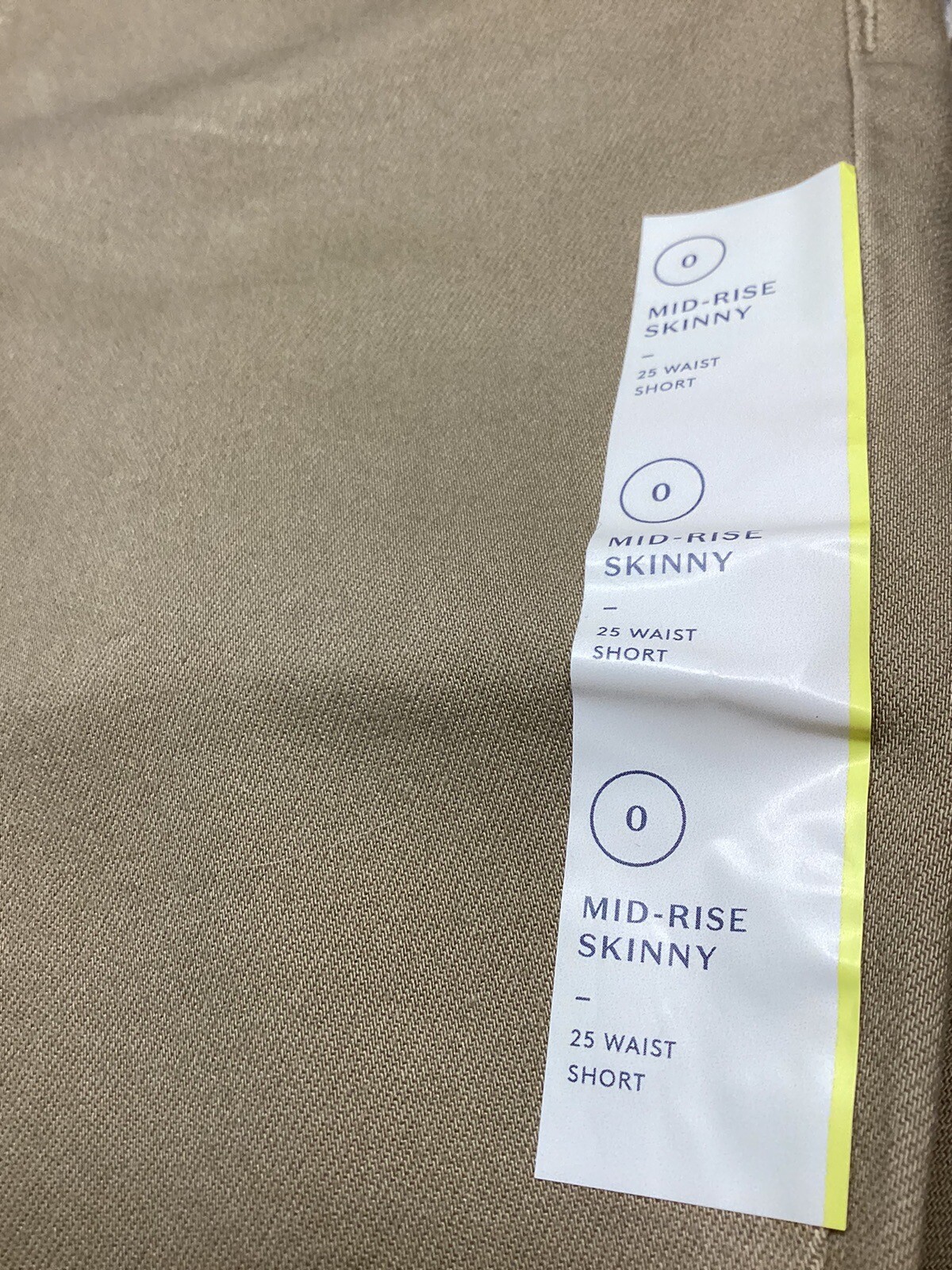 Mid-Rise Skinny Jeans Tan Khaki Pants Women’s Size 0 Universal Thread 💥NWT
