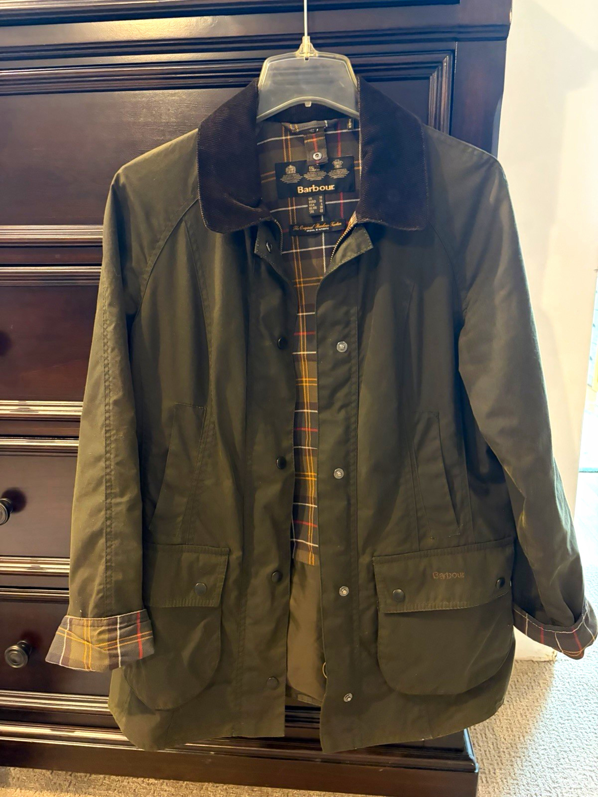 Barbour Women’s Classic Bedale Wax Jacket Olive Size US 6