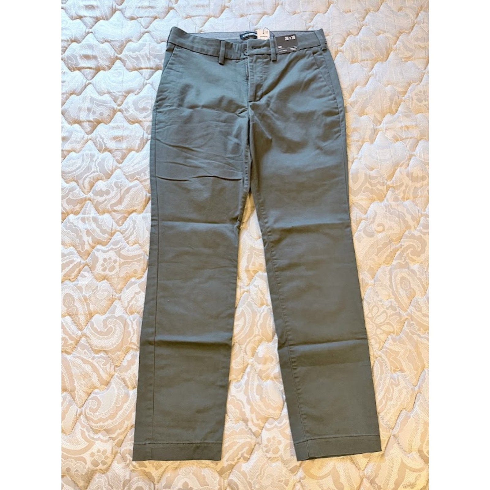 Express Mens Slim Hyper Stretch Temperature Control Pants 28×30 Olive Green NWT