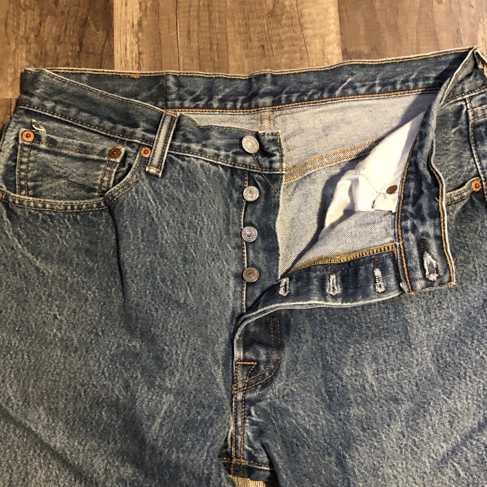 Levis 501 Jeans Mens 33×31 Shrink To Fit 100% Cotton Straight Leg Buttonfly Blue