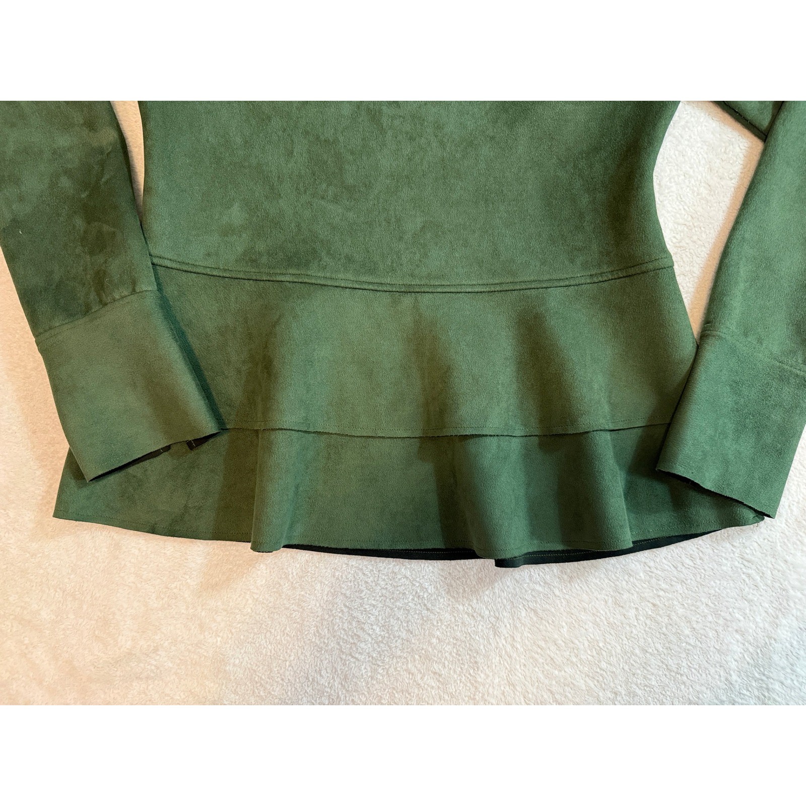 209 West 38 New York Womens Green Faux Suede Peplum Blouse Long Sleeve Small