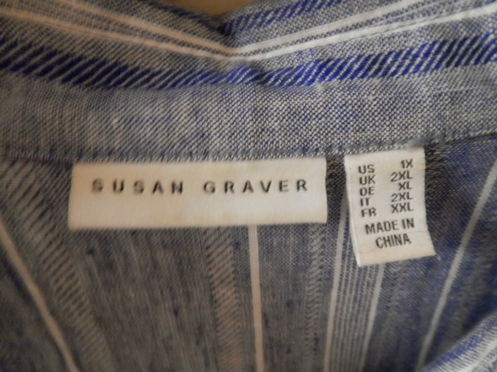 Preowned Susan Graver 1XL Blue Striped Woven L/S Big Shirt (Gently worn)
