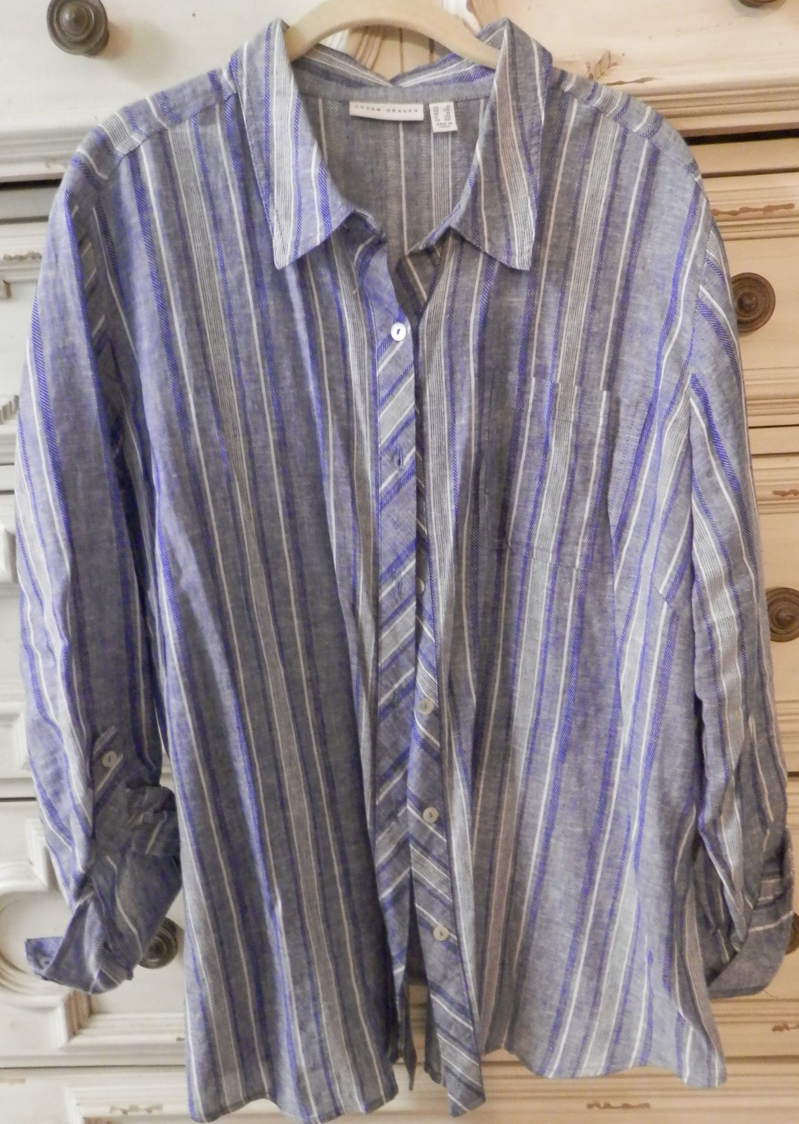Preowned Susan Graver 1XL Blue Striped Woven L/S Big Shirt (Gently worn)
