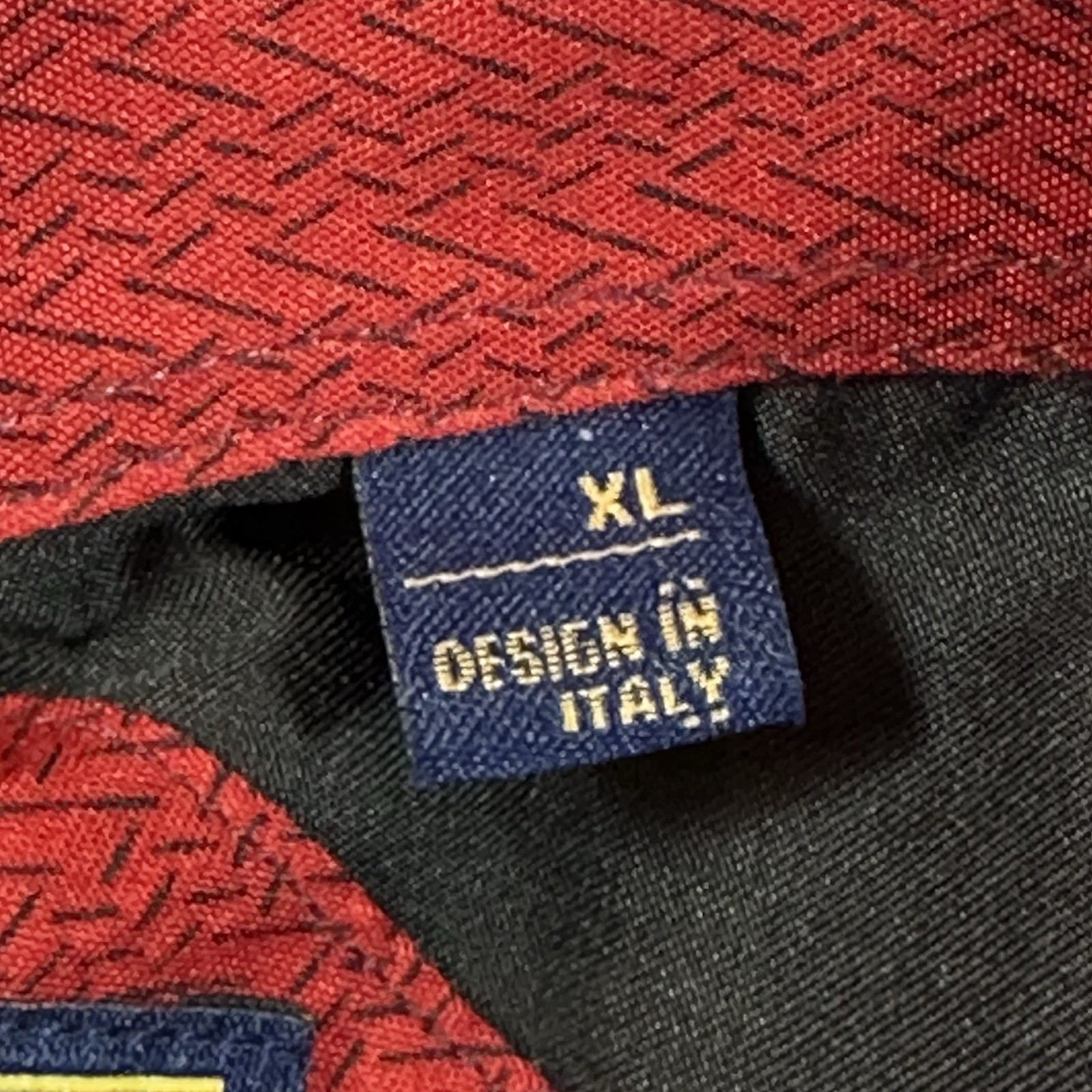 Flex Luxury Collection Button Up Shirt Mens Black XL Short Sleeve Red Accents