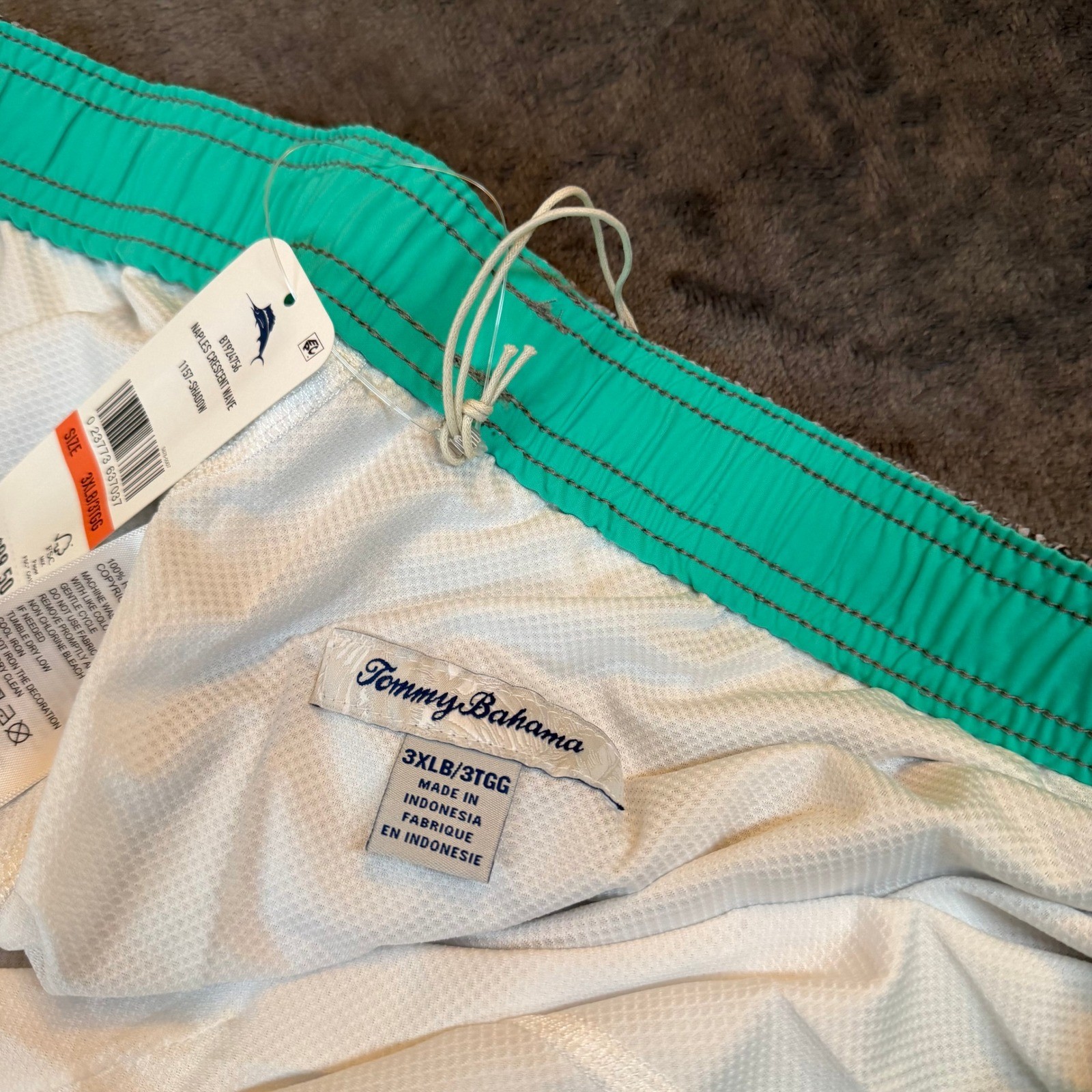 Tommy Bahama Naples Crescent Wave Swim Trunks Mens 3XL Big Gray UPF 30 NWT
