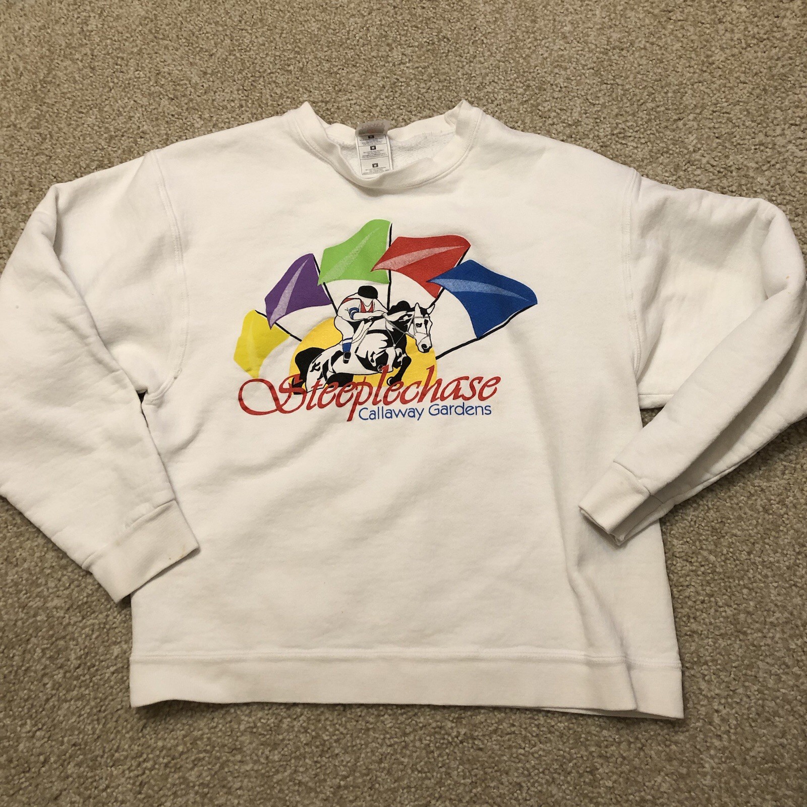 Vintage Steeplechase Horse Race Caraway Gardens Sweatshirt Small/Medium White