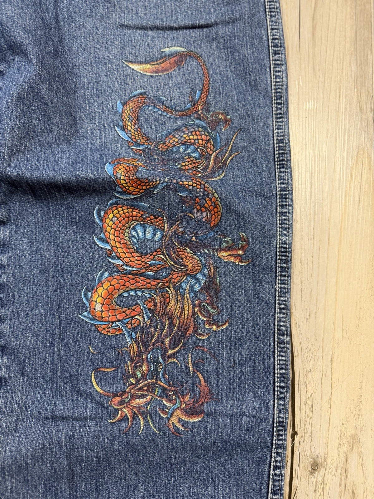 JNCO Men’s Blue Medium Wash Wide-Leg Denim Jeans Relaxed Fit Dragon Print