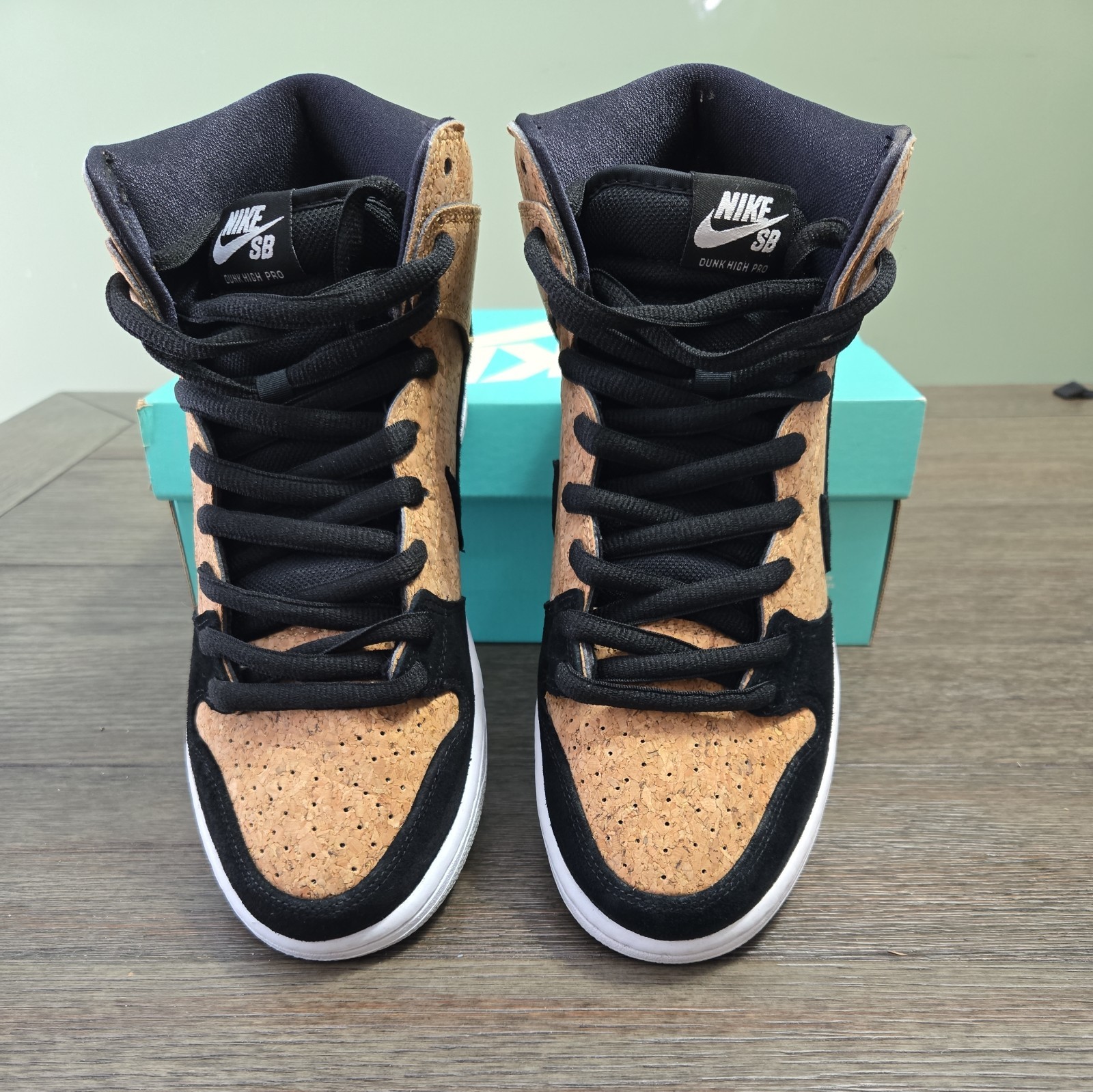 Nike Dunk High Premium SB “CORK” 313171-026 Men’s Size 9 DEADSTOCK