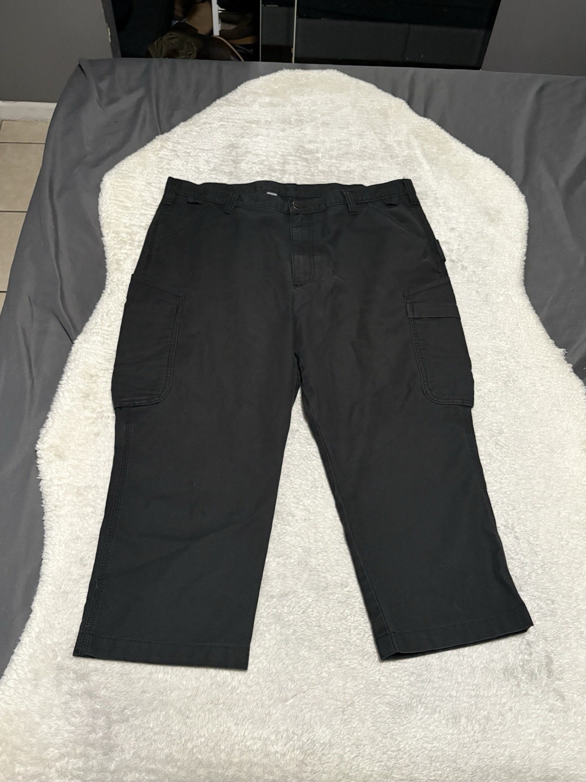 Carhartt Men’s Black Cargo Utility Work Pants Size 40×30 Act (40×24)