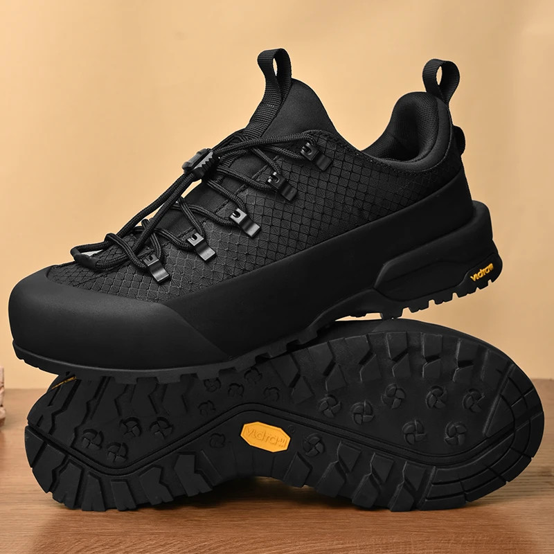 Men’s Lightweight Sneakers Casual Walking Non-Slip Breathable Mesh Sports Shoes