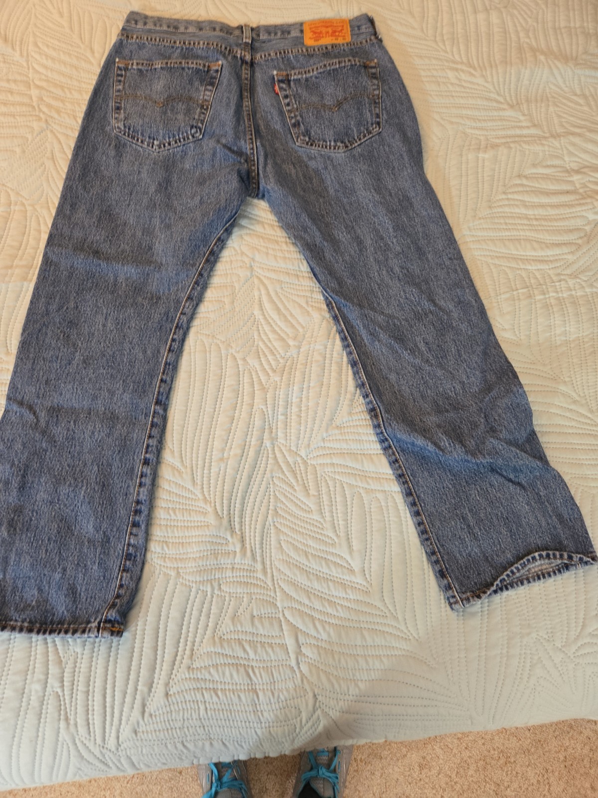 Mens Levi’s 501 Button Fly Straight Leg Blue Stone Wash Red Tag 36W 30L UGC